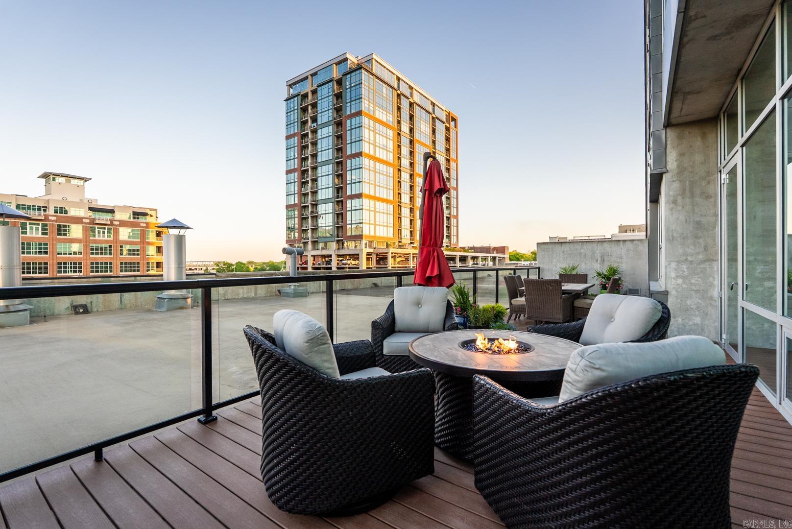 300 E 3rd 502 Little Rock, AR