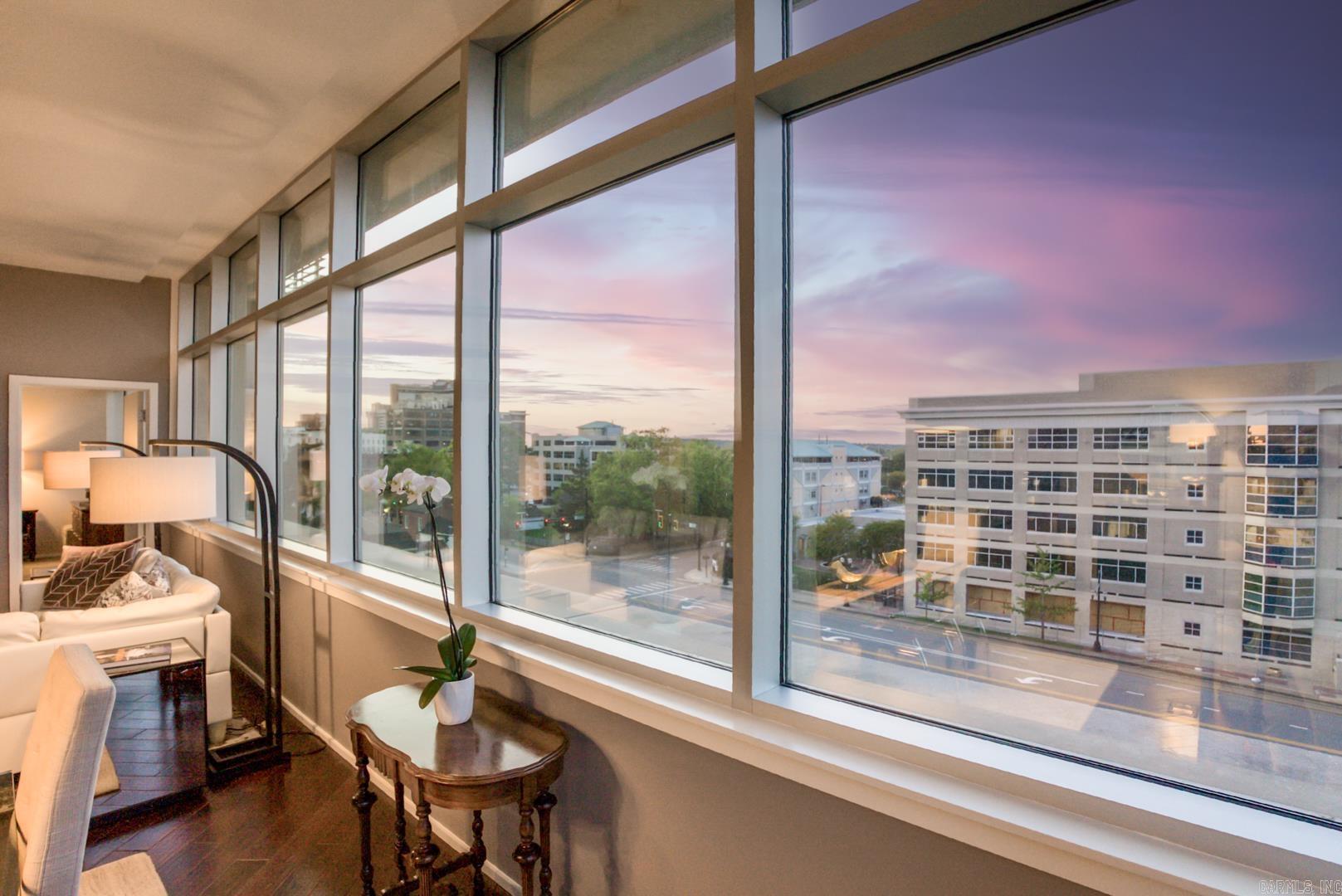 300 E 3rd 502 Little Rock, AR