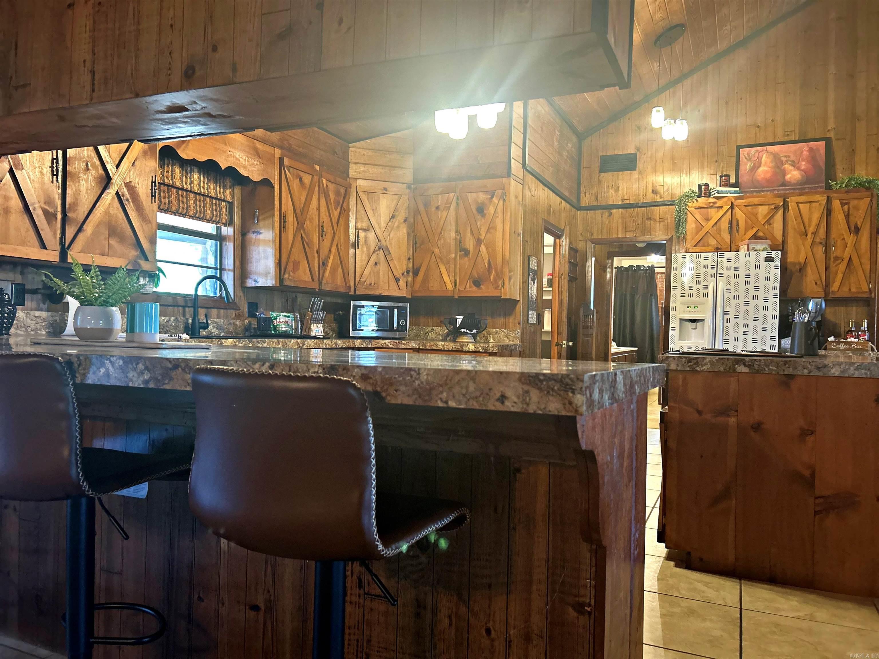 7369 7 Highway Bismarck, AR 71929-9999