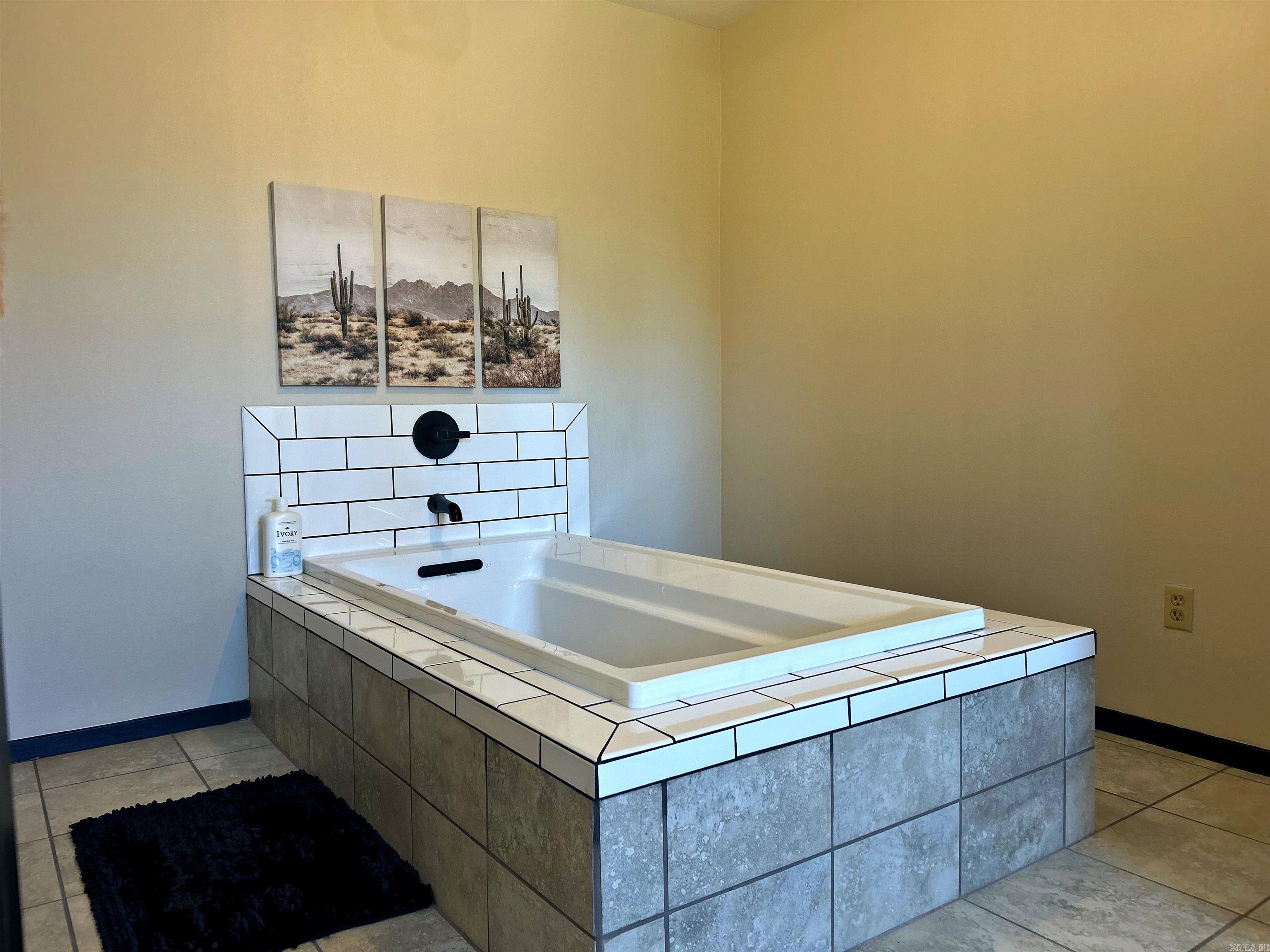 7369 7 Highway Bismarck, AR 71929-9999