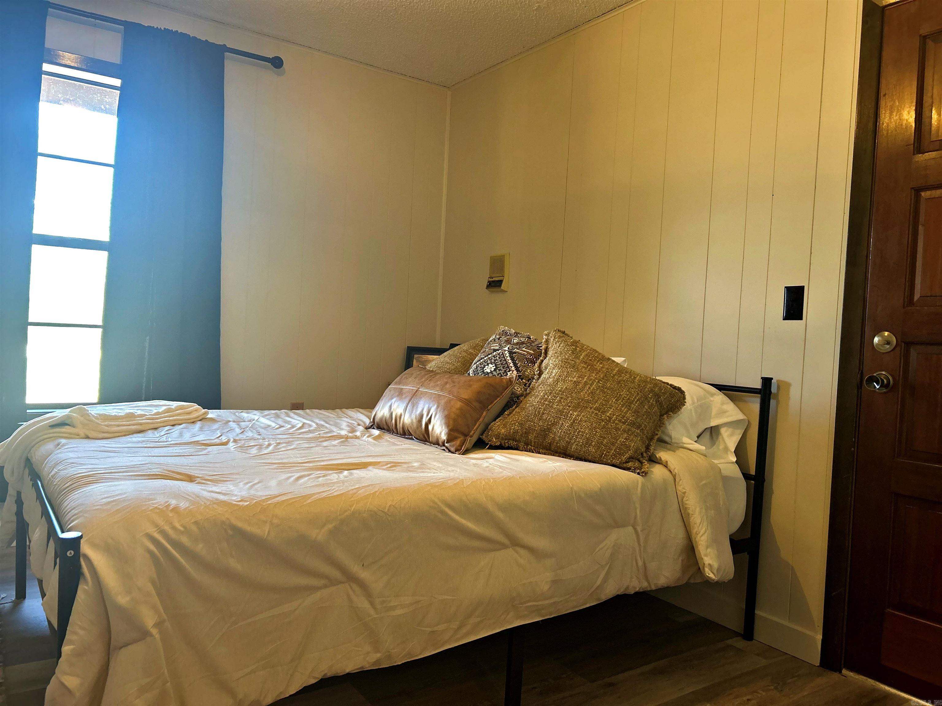 7369 7 Highway Bismarck, AR 71929-9999