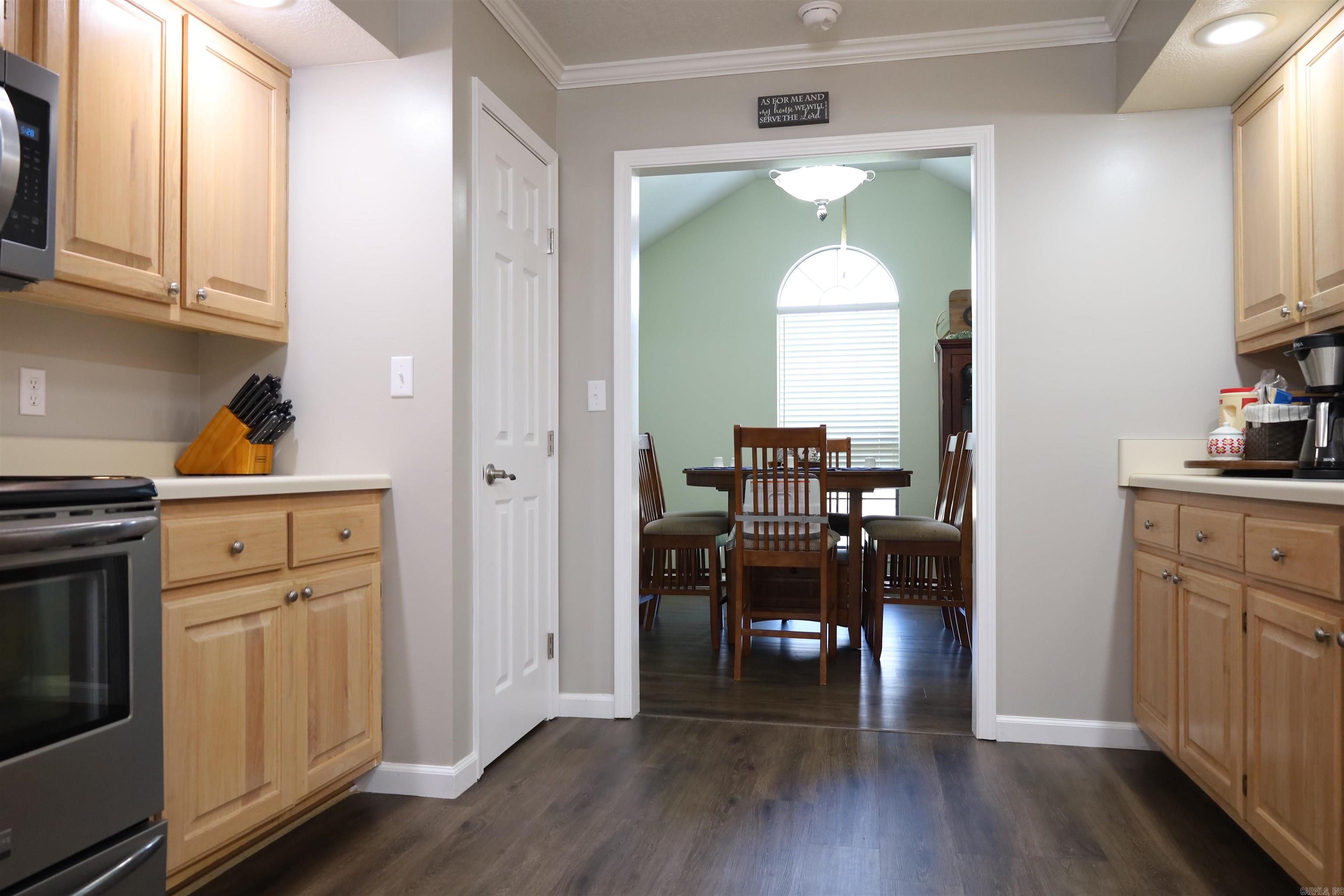 1701 Robinwood St Street Paragould, AR 72450