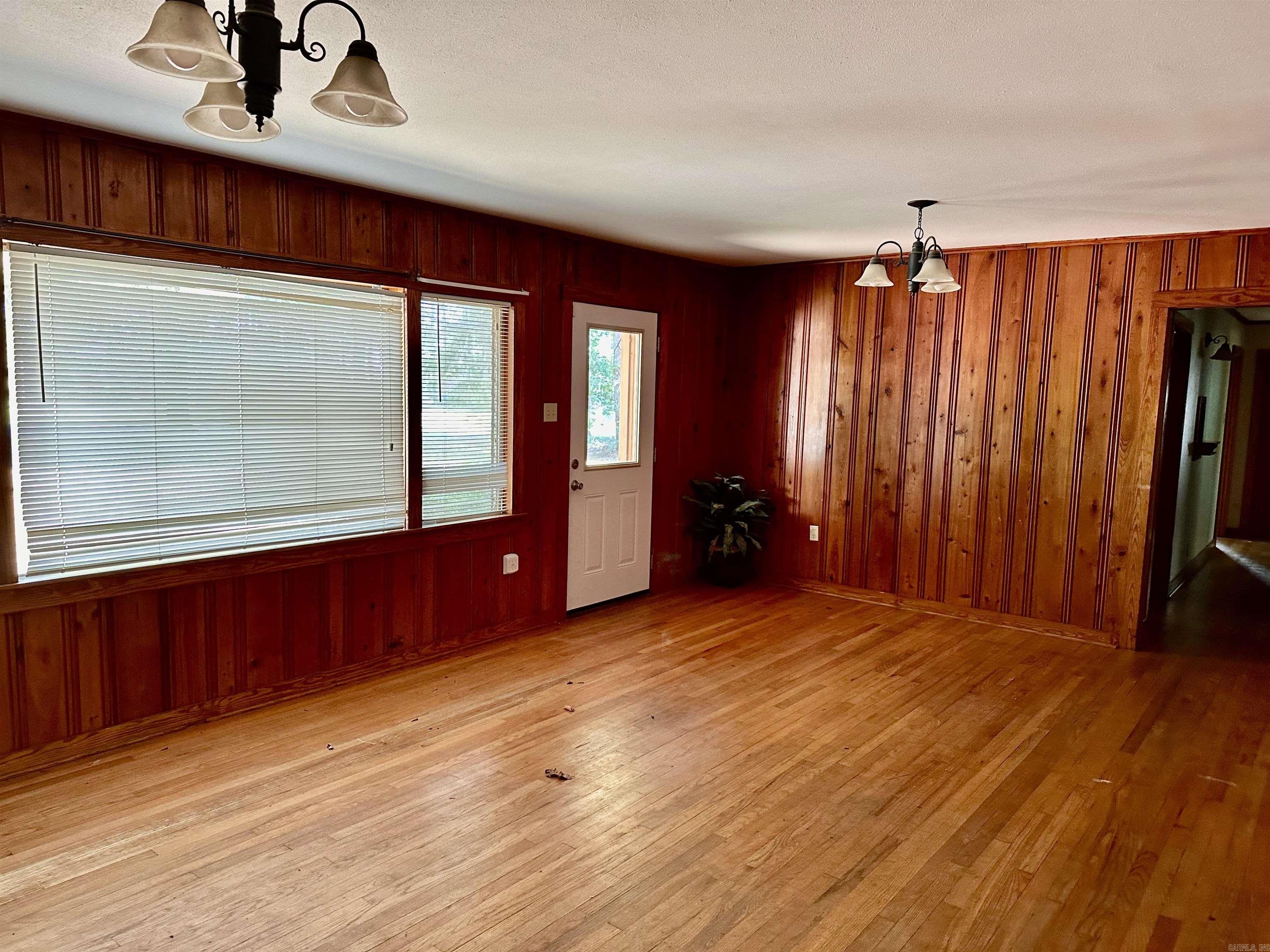 1733 N Dudney Road Magnolia, AR 71753