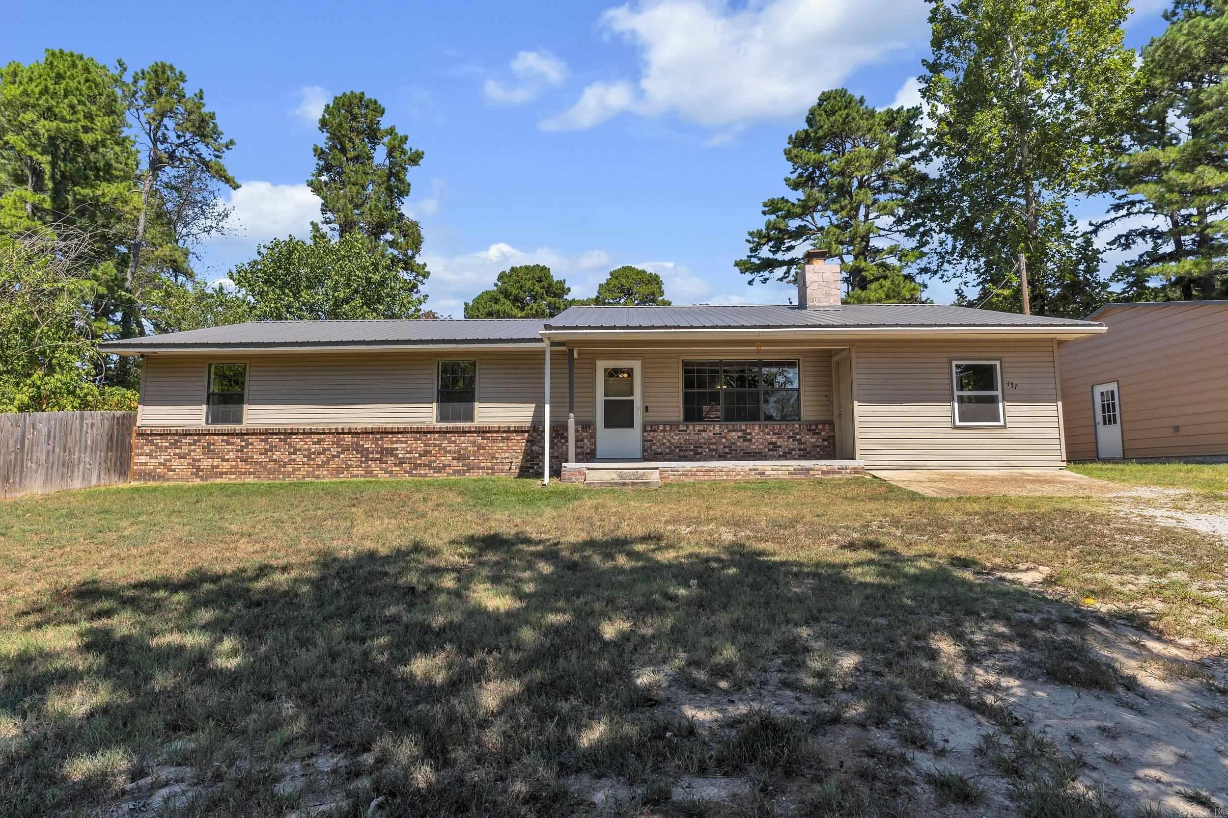 137 Morrison Lane Norfork, AR 72658