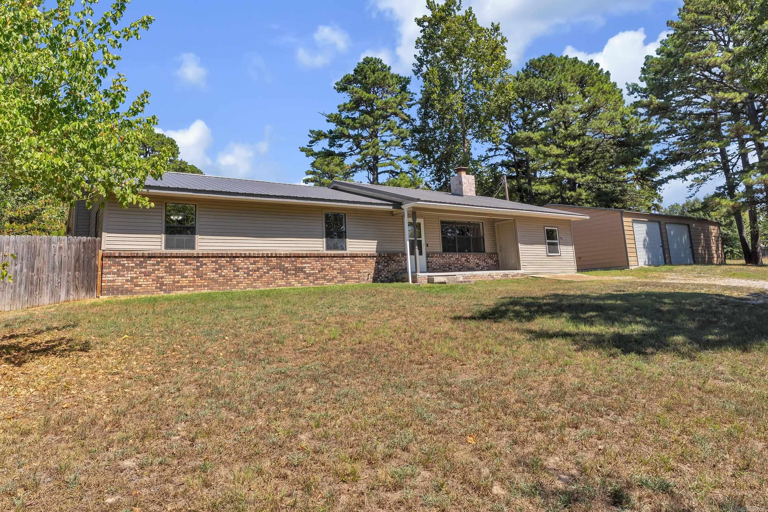 137 Morrison Lane Norfork, AR 72658
