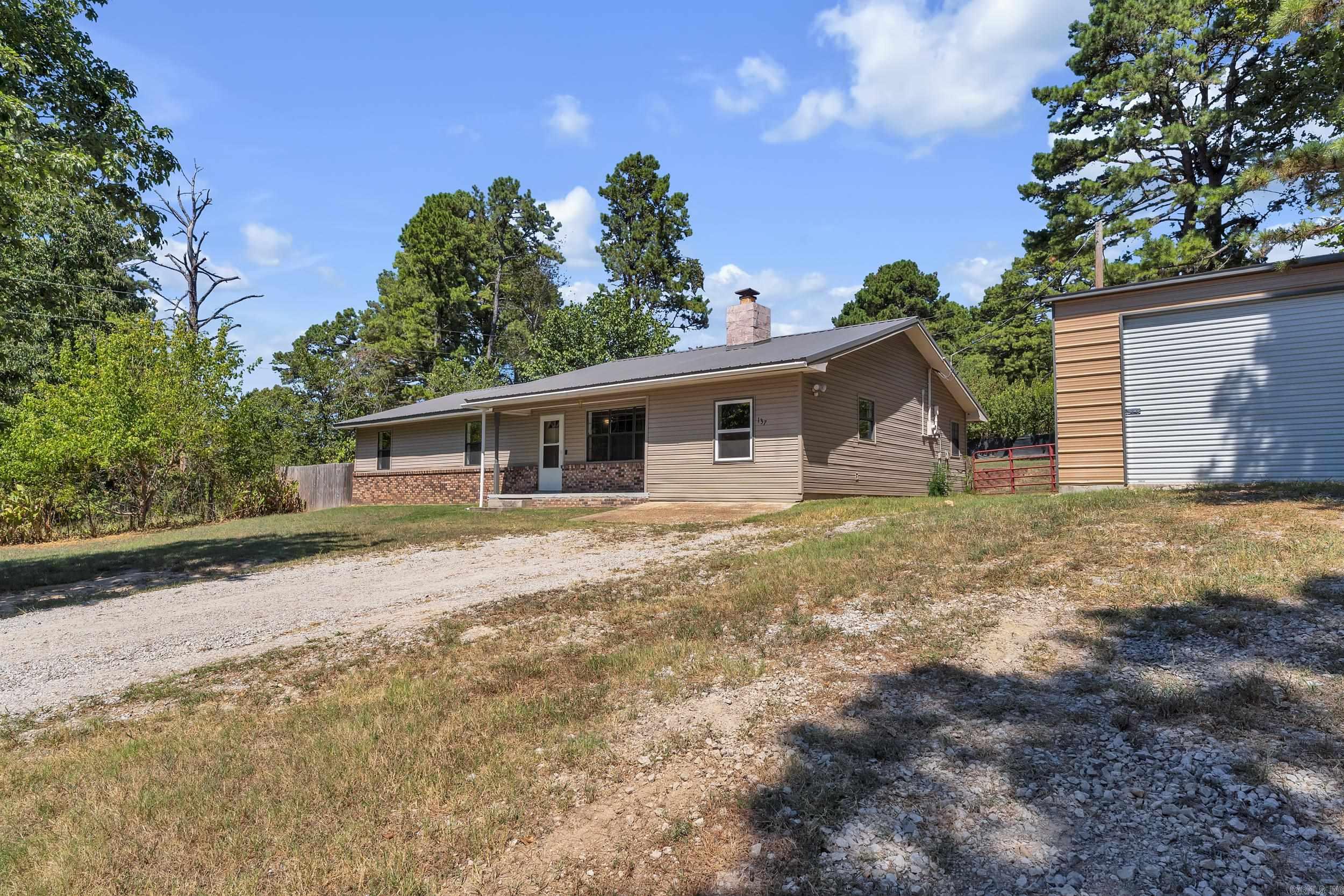 137 Morrison Lane Norfork, AR 72658