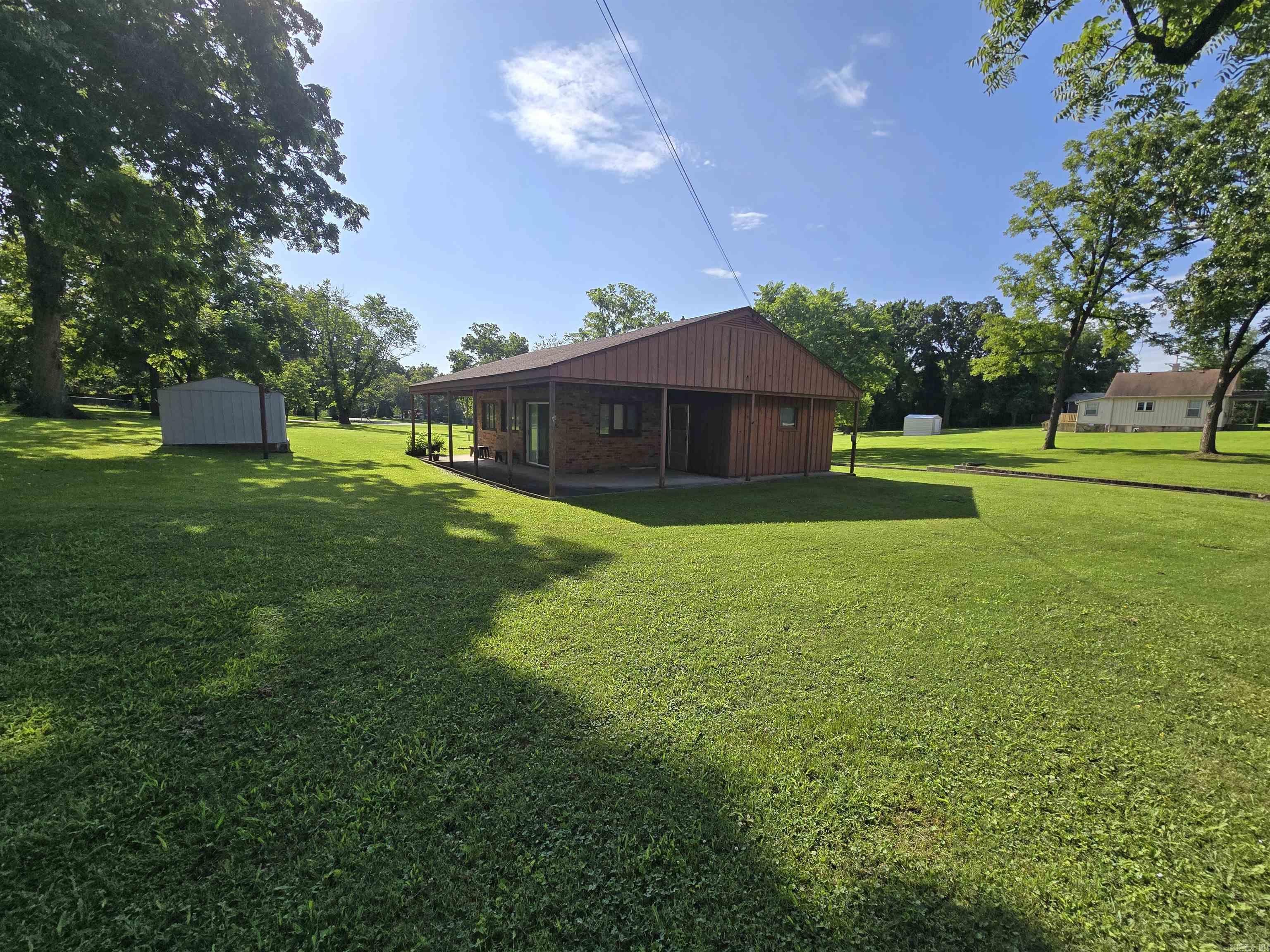 610 E 2nd  Mountain Home, AR