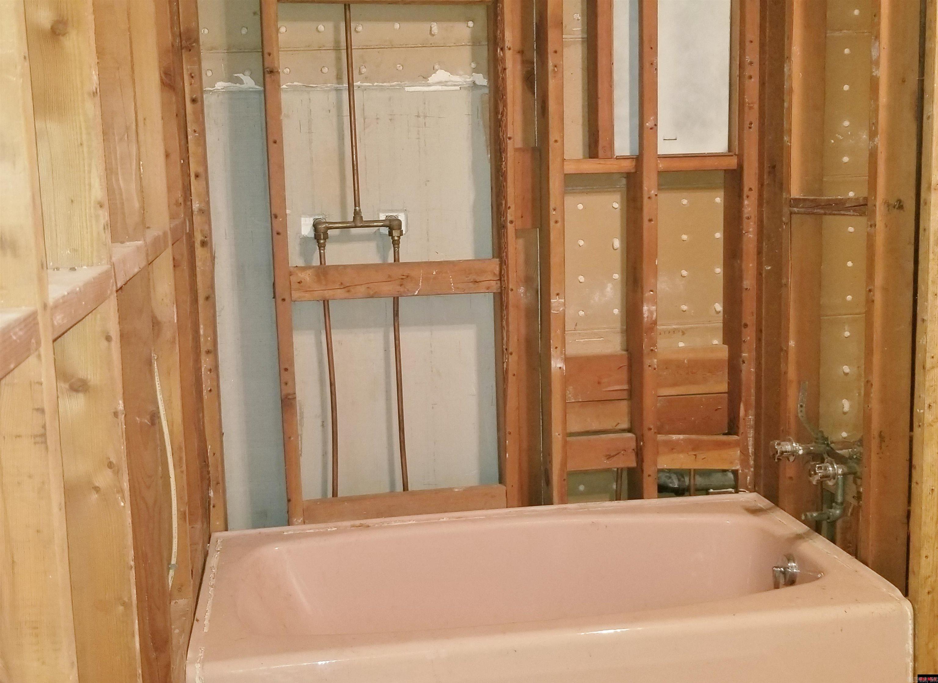 610 E 2nd  Mountain Home, AR