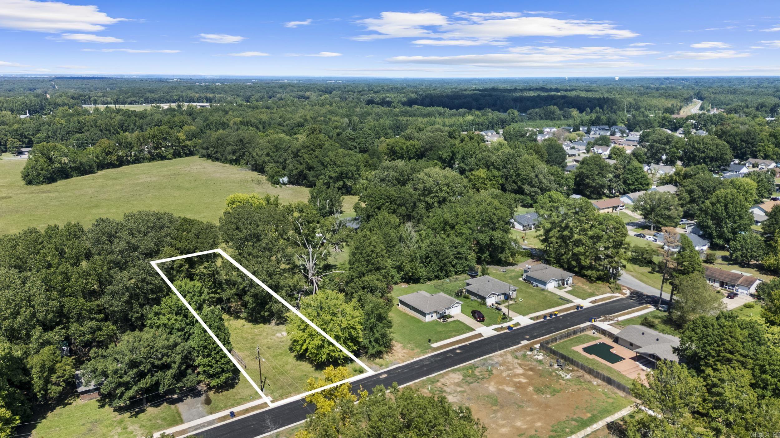 104 1/2 Bradford  Cabot, AR