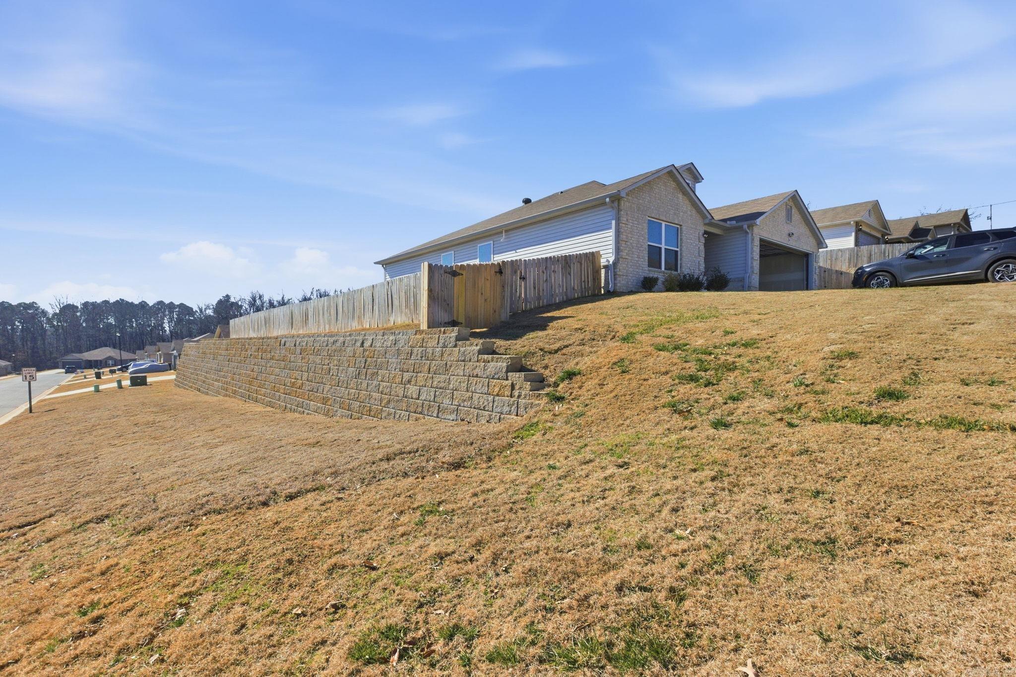 14 Erwin Dr  Austin, AR