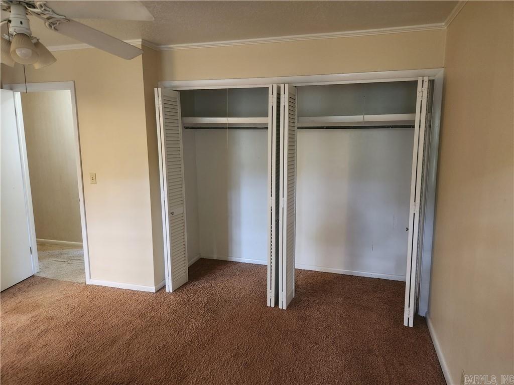 725 N Montgomery  Clarksville, AR