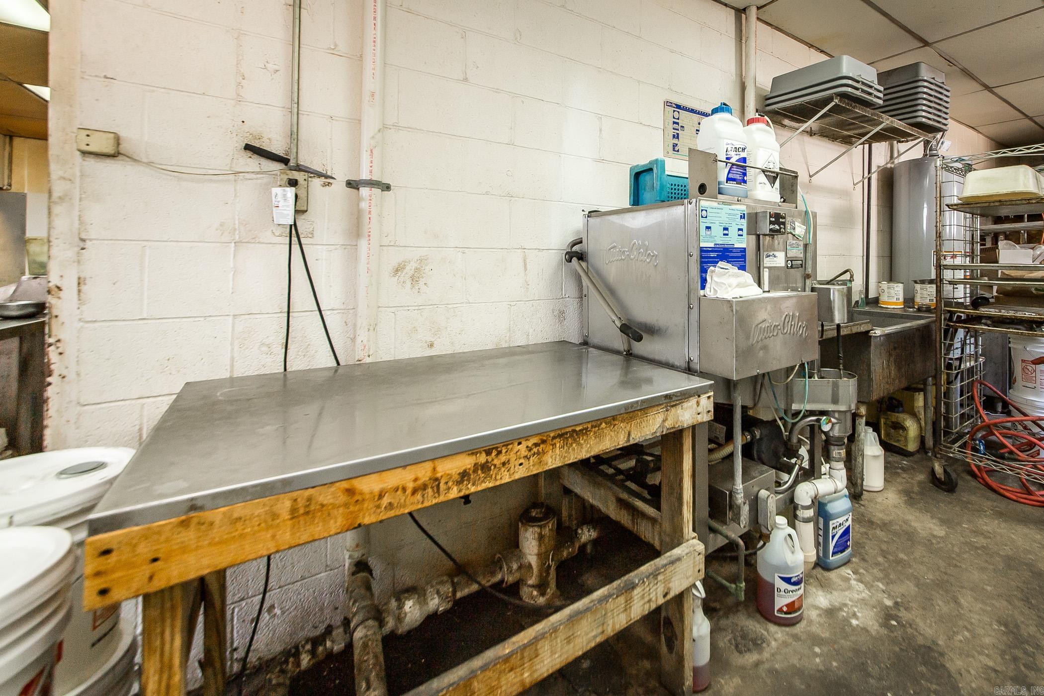 4707 E Broadway  North Little Rock, AR