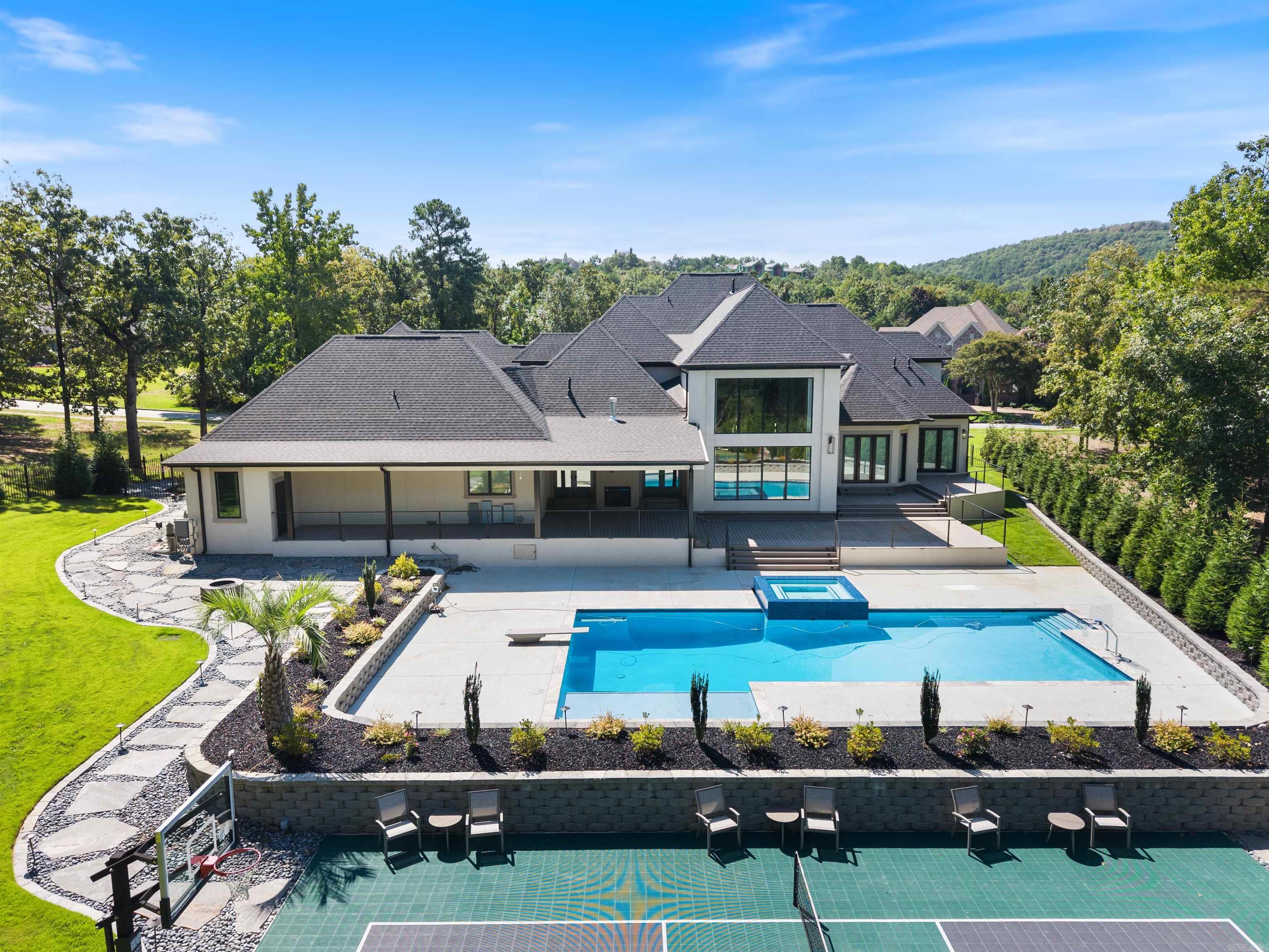 16920 Valley Falls Drive Little Rock, AR 72223