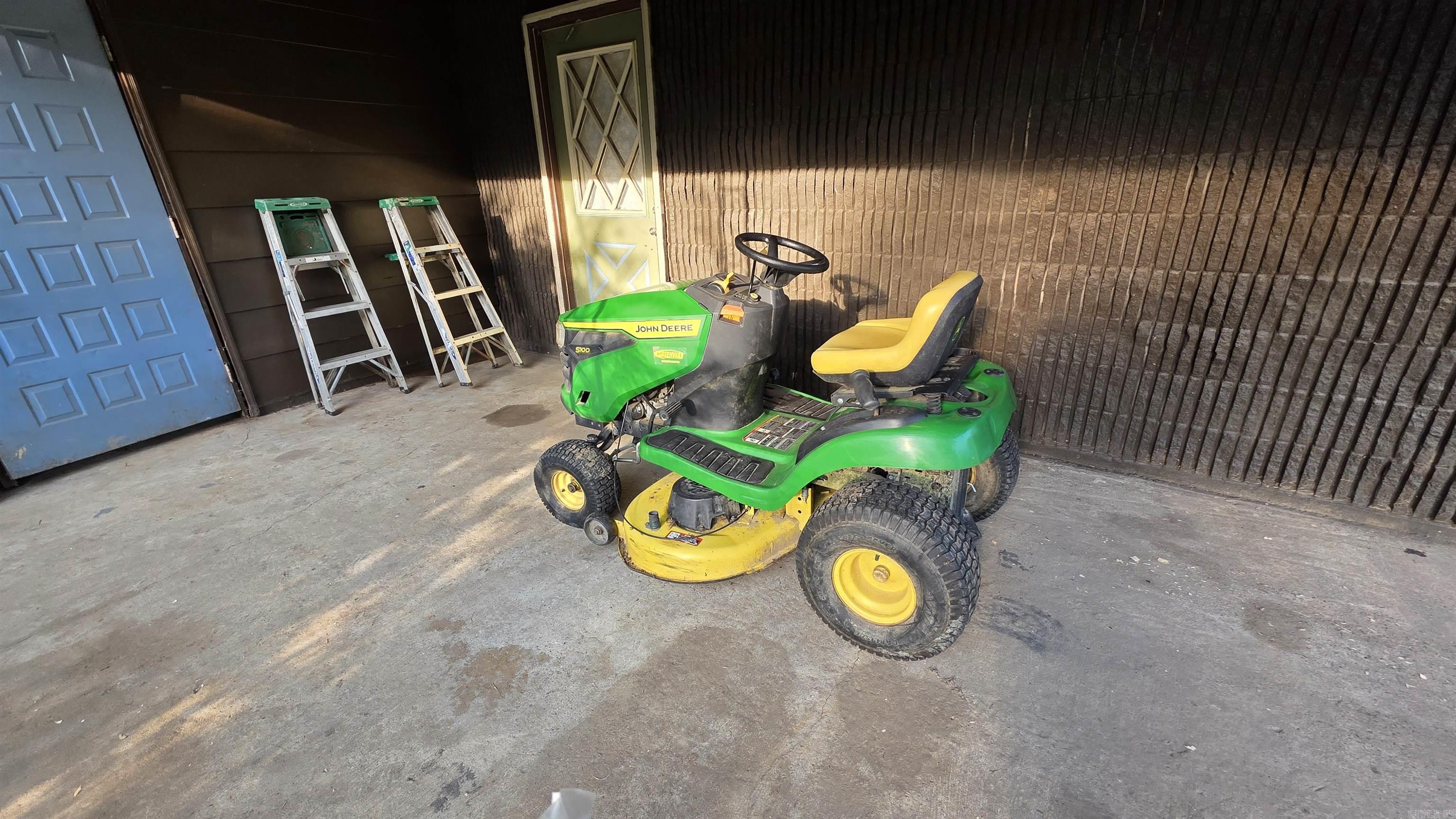 10282 Smith Ln  Dardanelle, AR