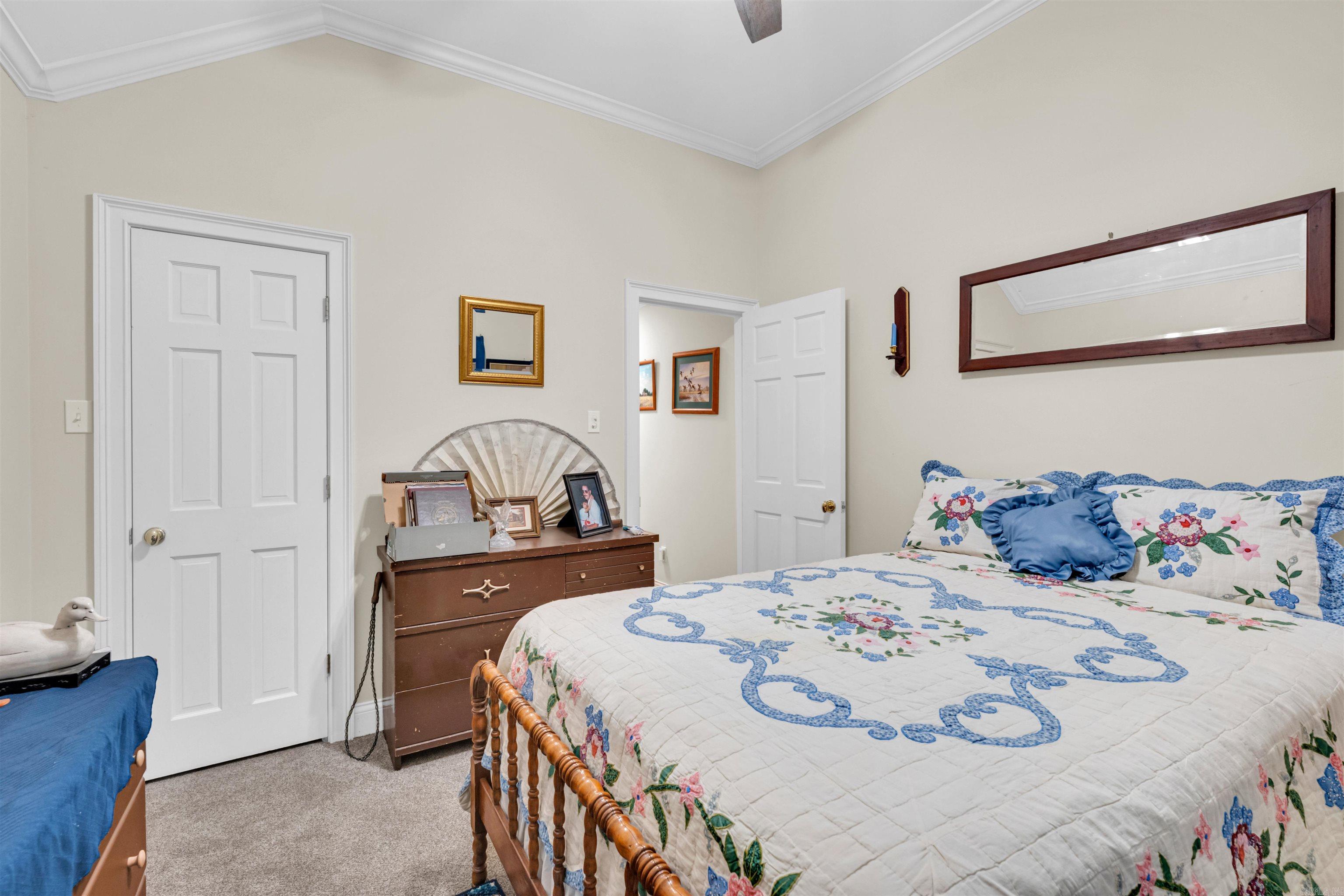 64 Traw  Mammoth Spring, AR