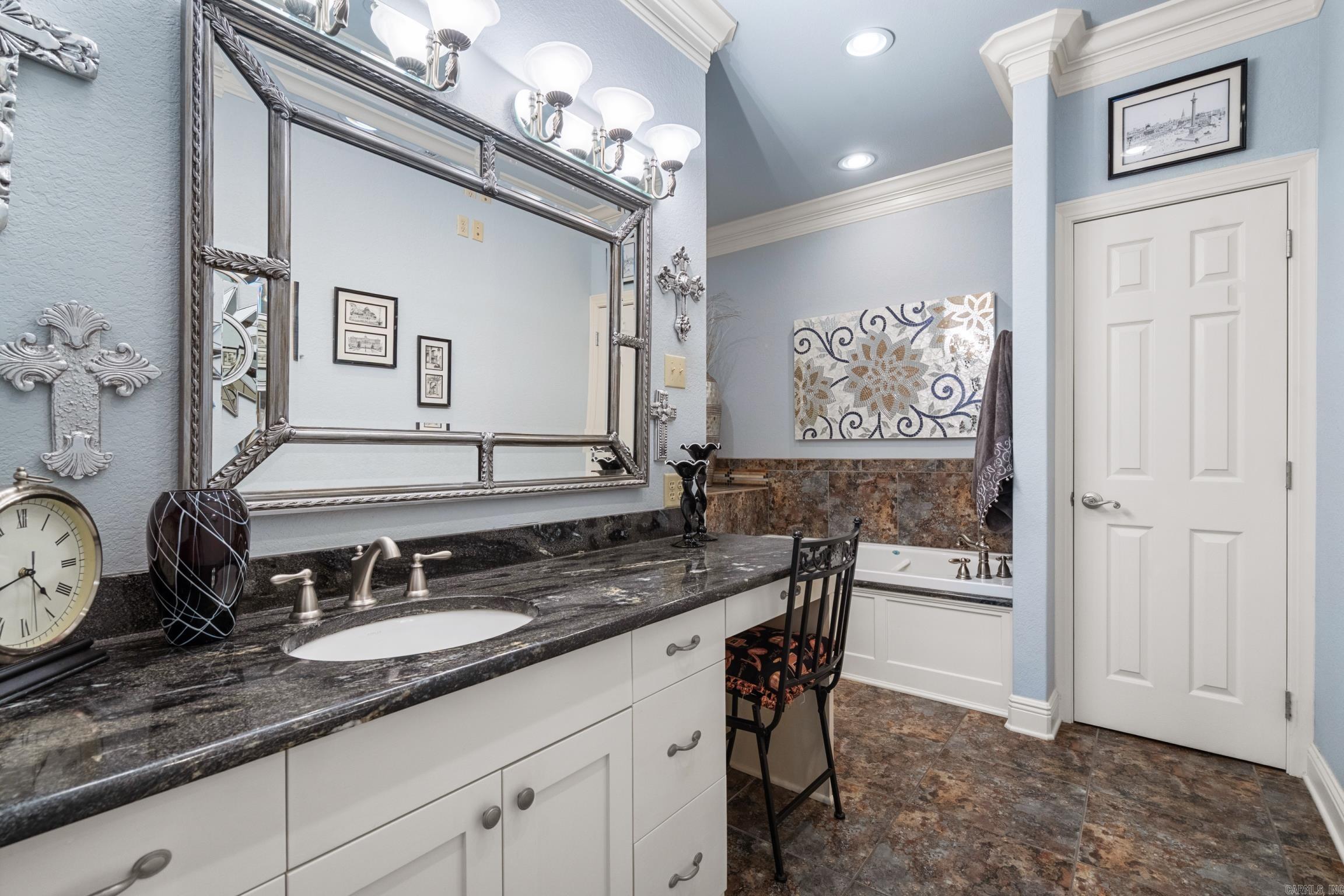 431 Lockhaven Pt  Hot Springs, AR