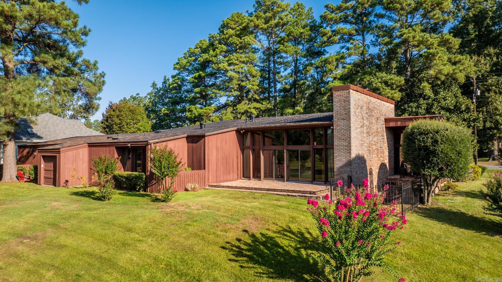 1206 W 46th Pine Bluff, AR 71603