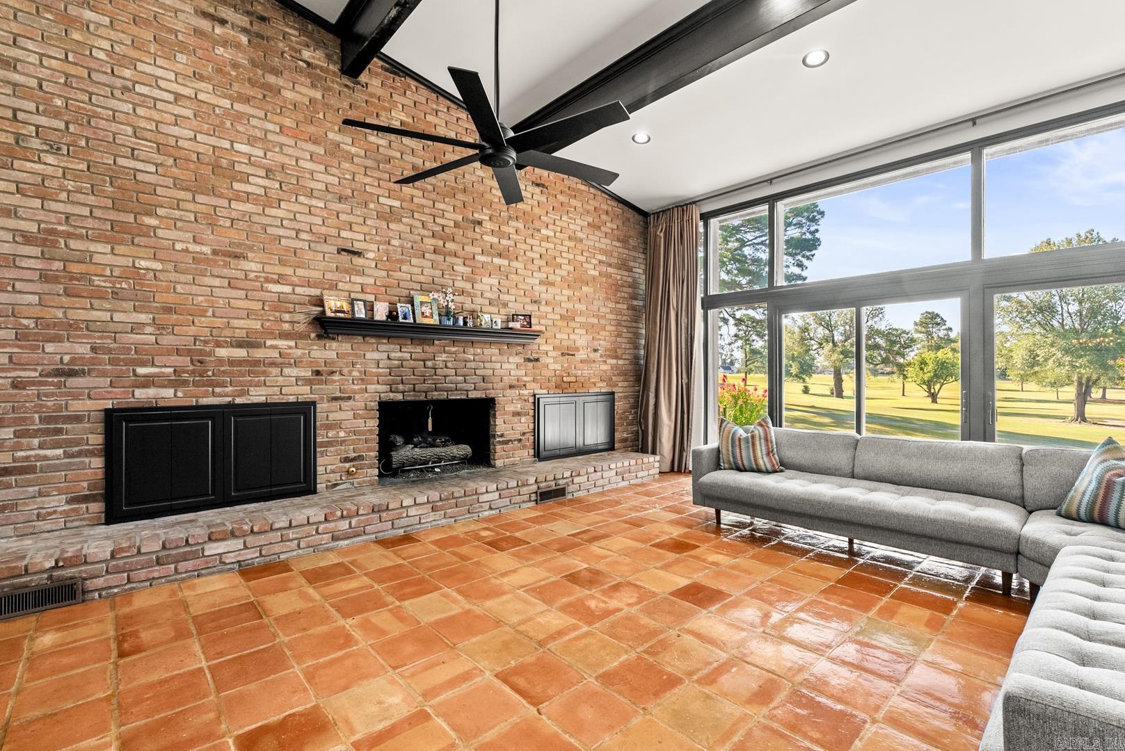 1206 W 46th Pine Bluff, AR 71603