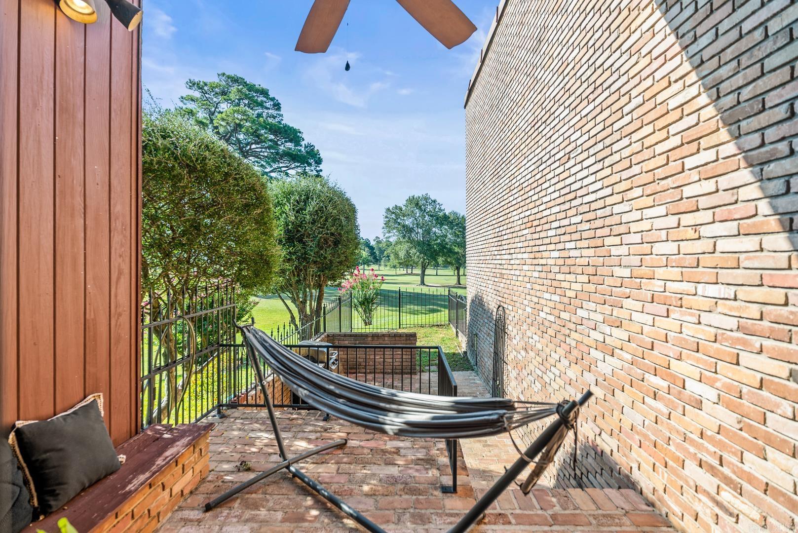 1206 W 46th Pine Bluff, AR 71603