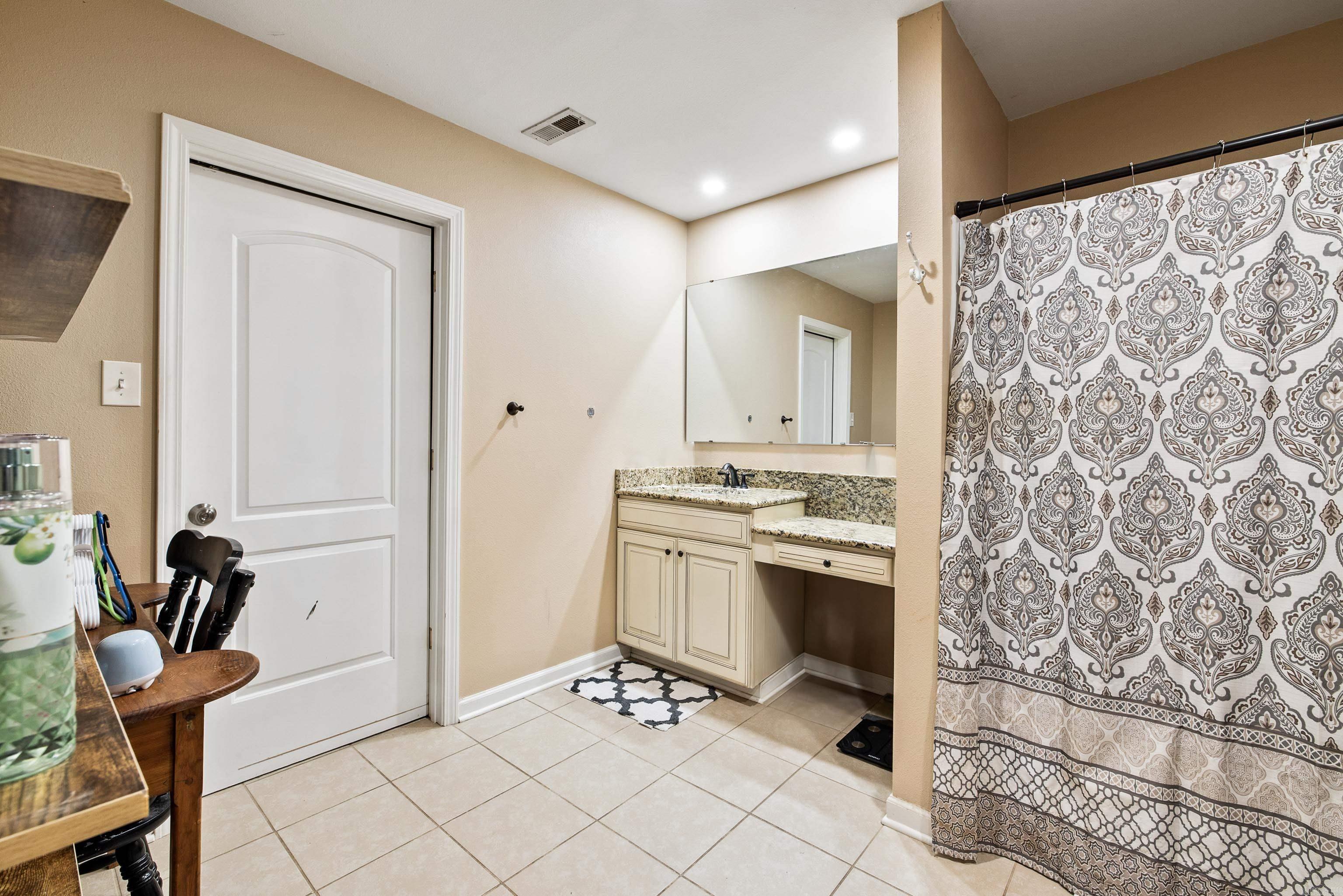 221 Adams  Lonoke, AR