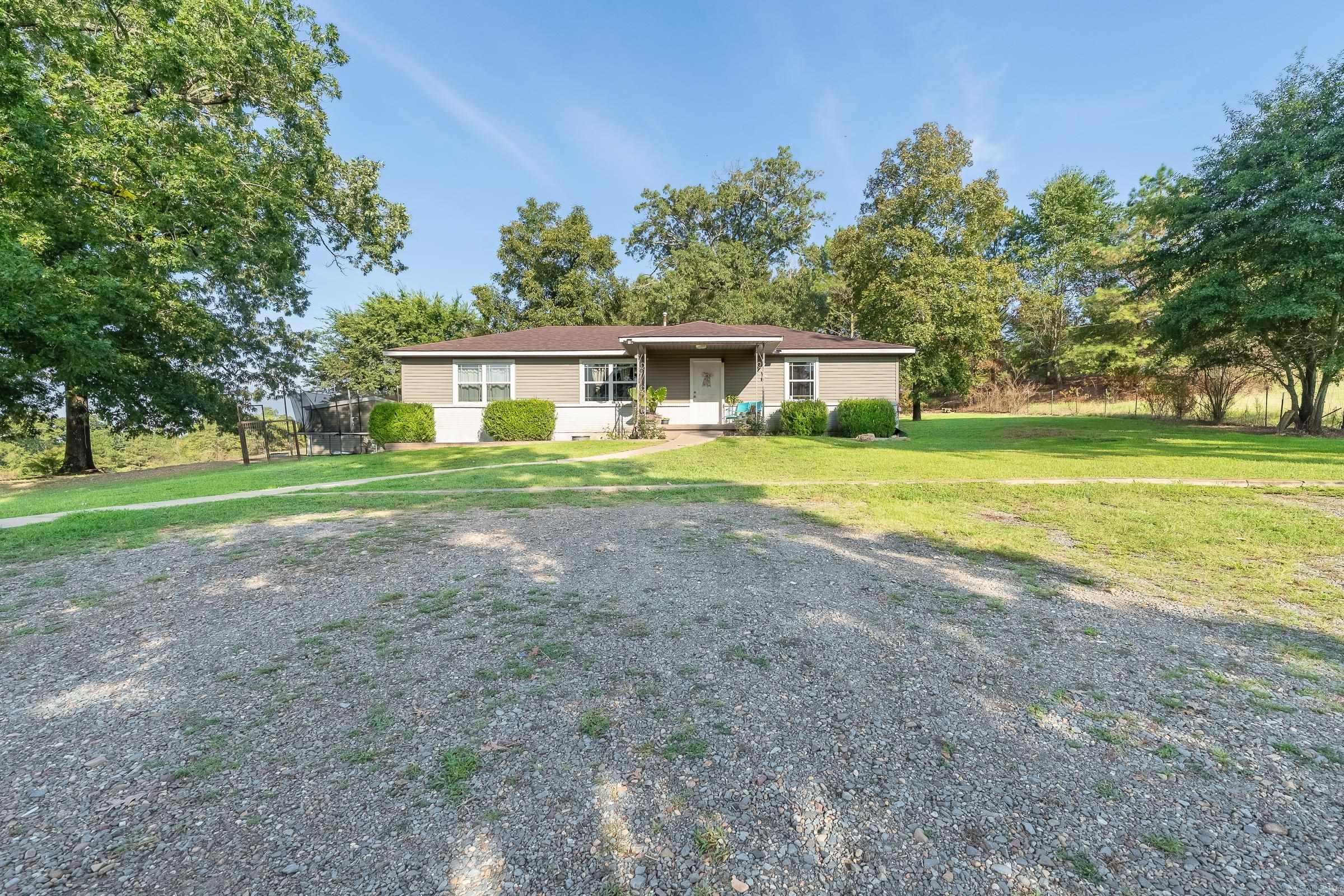 1426 N Hwy 71 De Queen, AR 71832