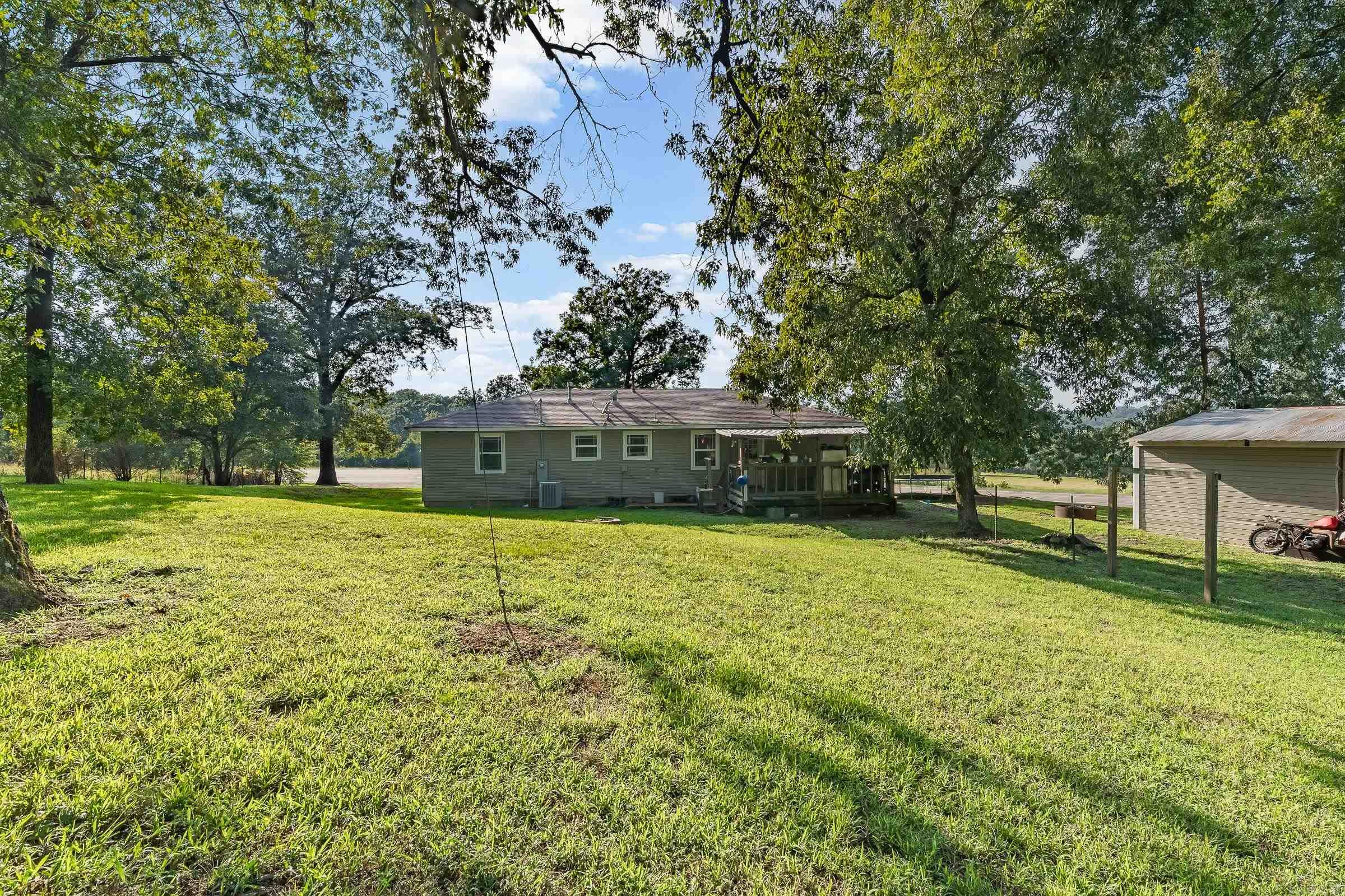 1426 N Hwy 71 De Queen, AR 71832