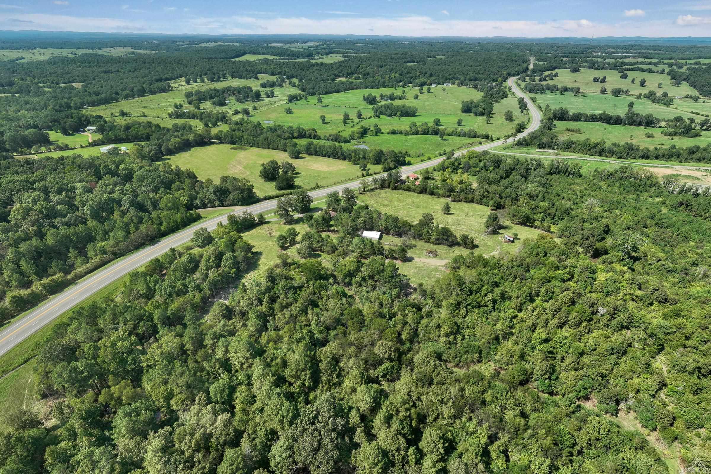 1426 N Hwy 71 De Queen, AR 71832