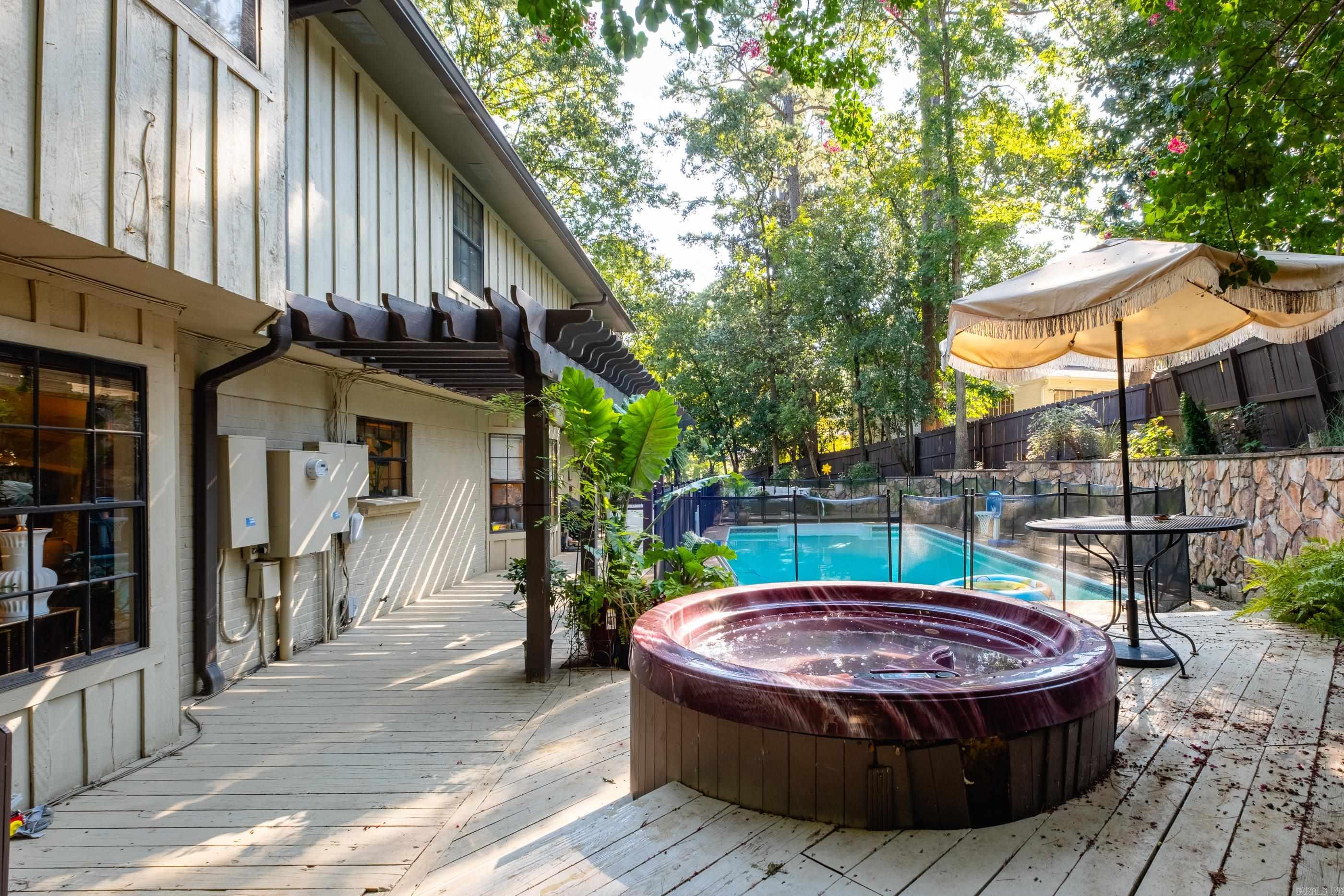 2 Longlea Drive Little Rock, AR 72212