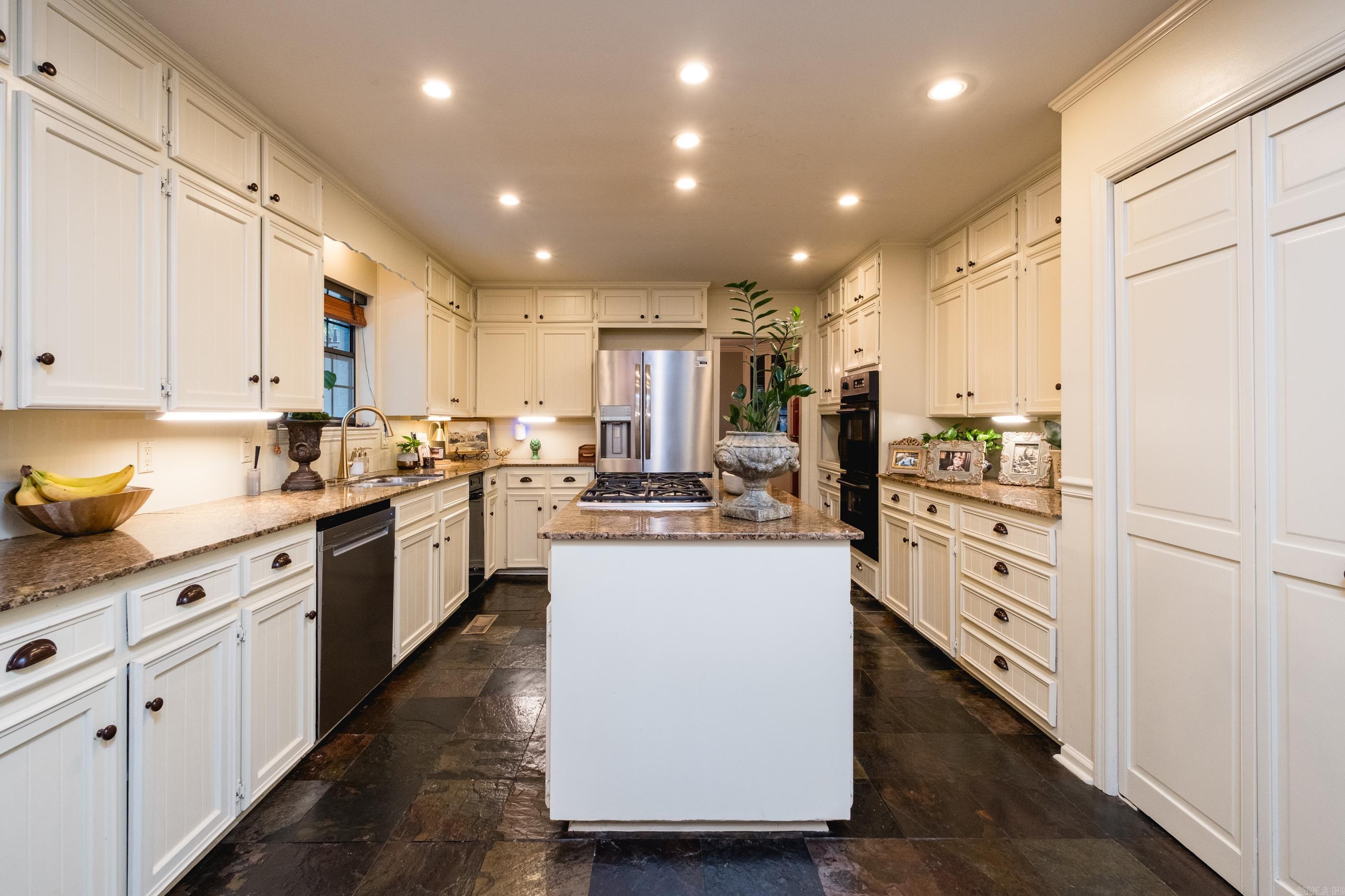 2 Longlea Drive Little Rock, AR 72212