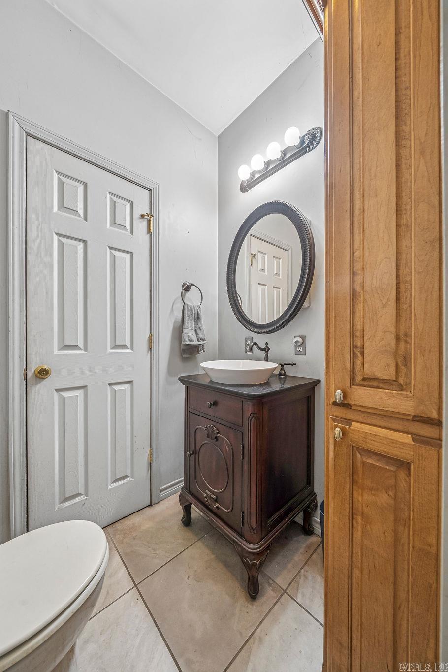 15 Big Bear  Story, AR