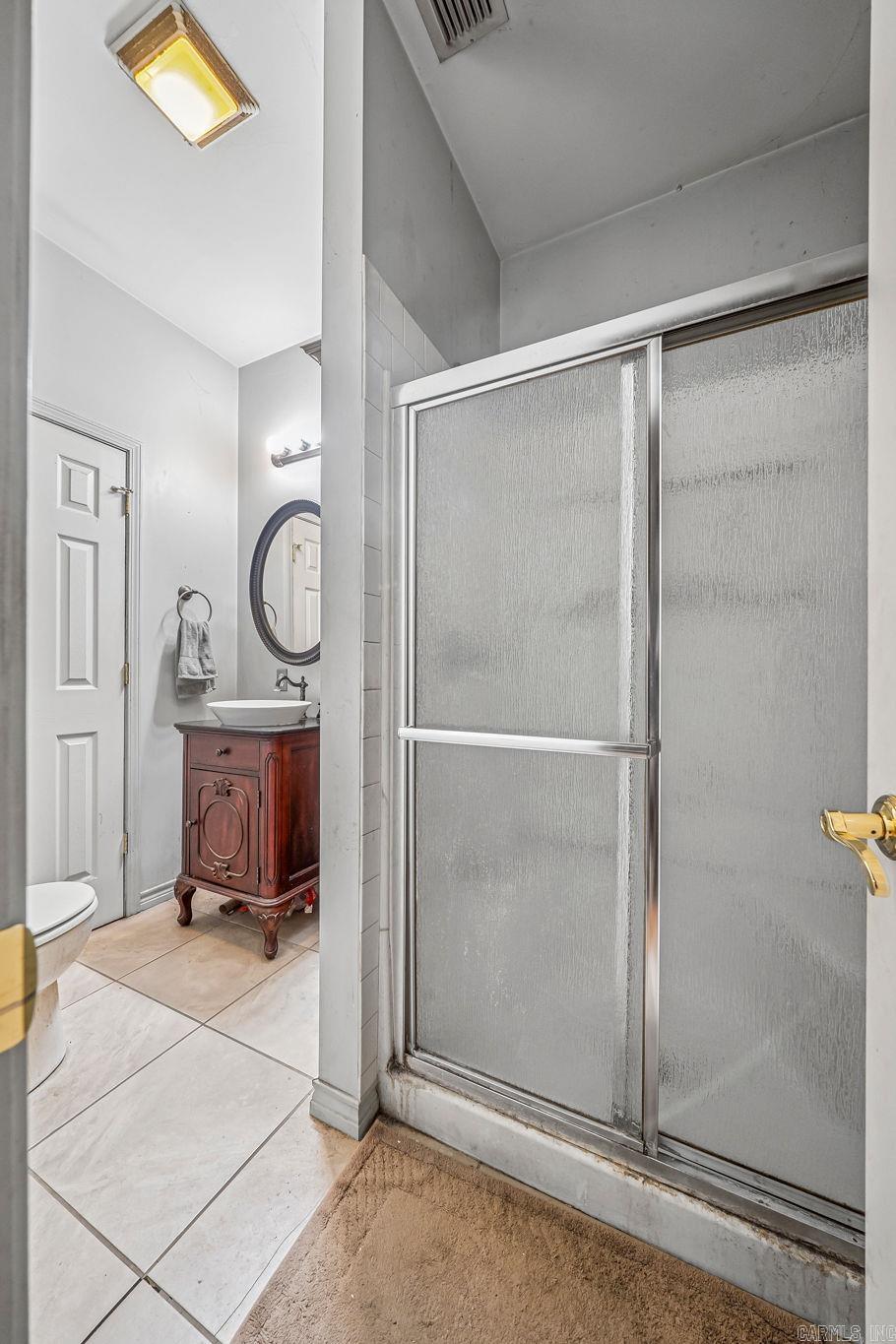 15 Big Bear  Story, AR