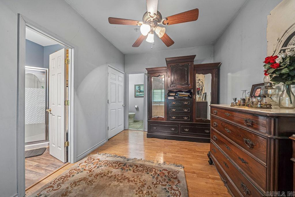 15 Big Bear  Story, AR