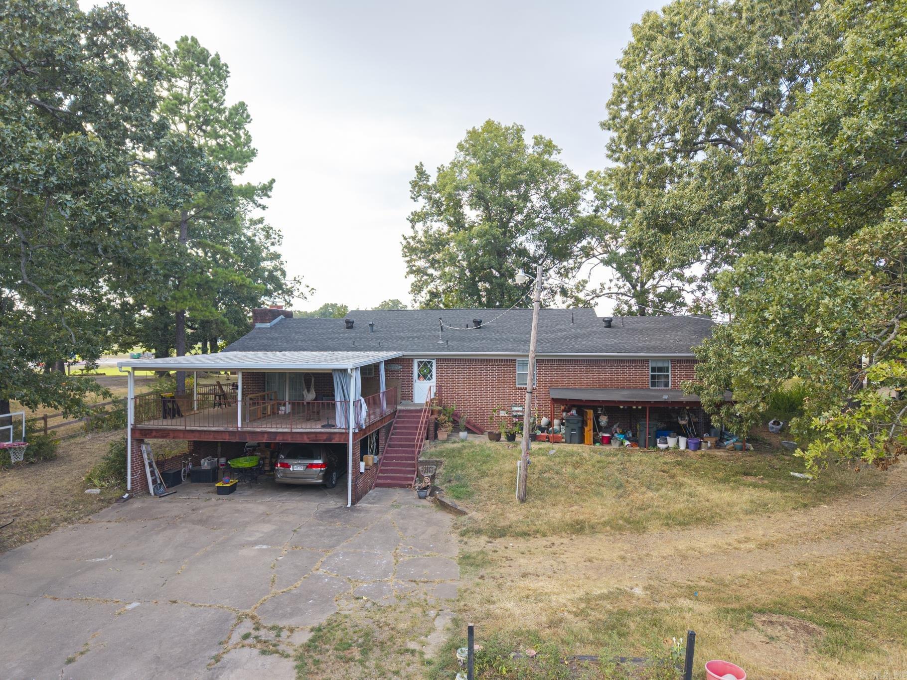 607 W Main  Charleston, AR