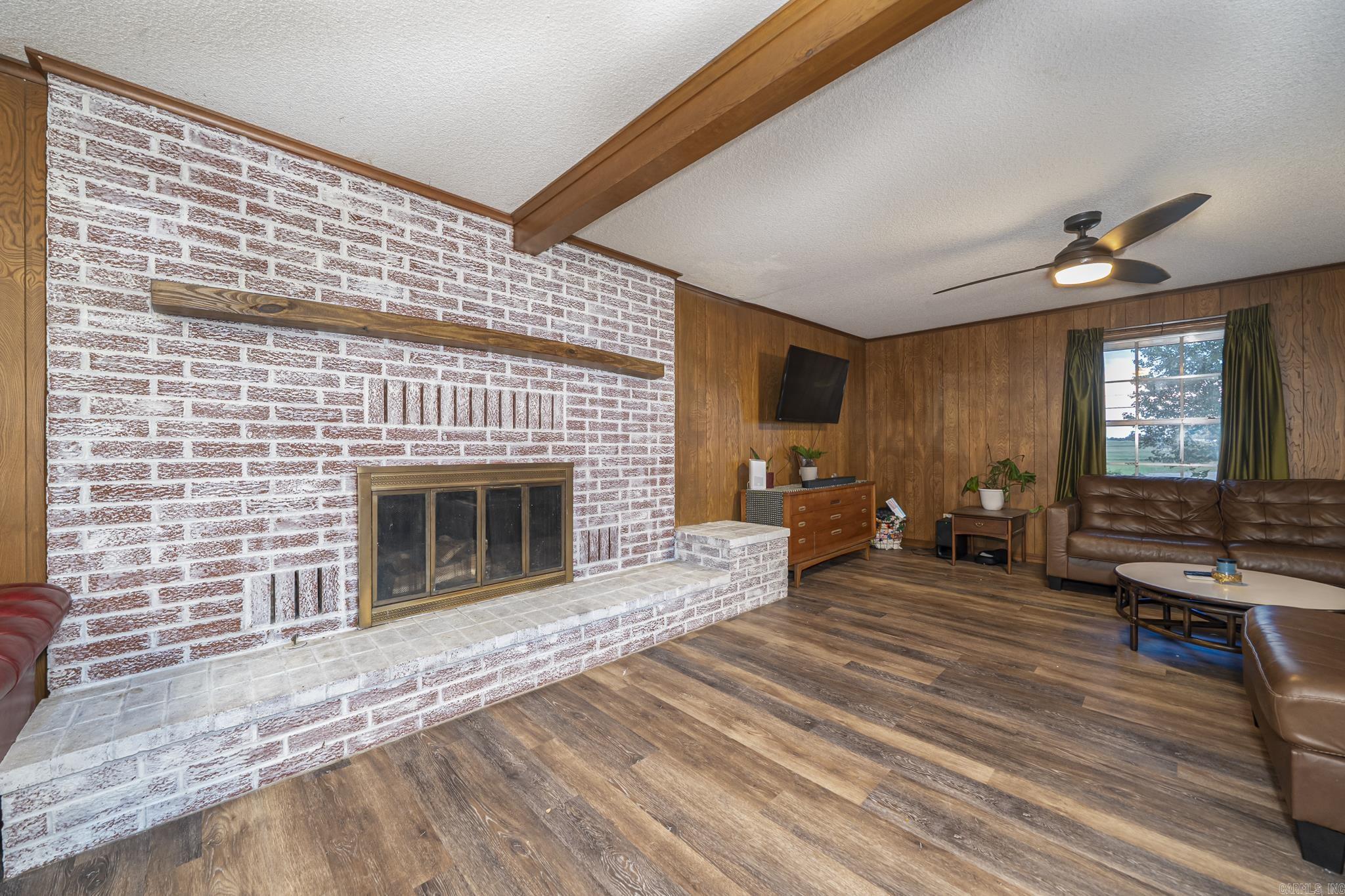 607 W Main  Charleston, AR