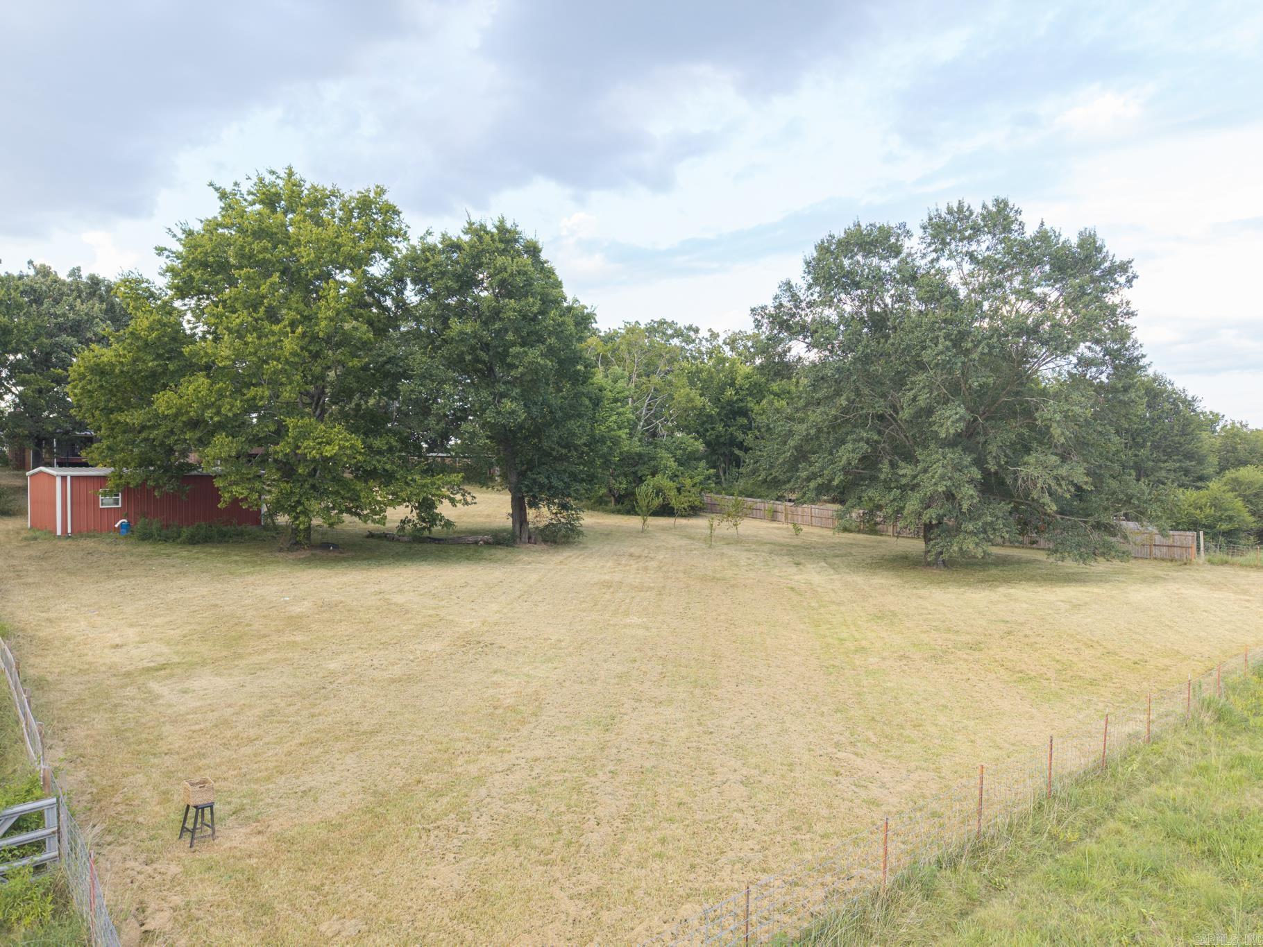 607 W Main  Charleston, AR