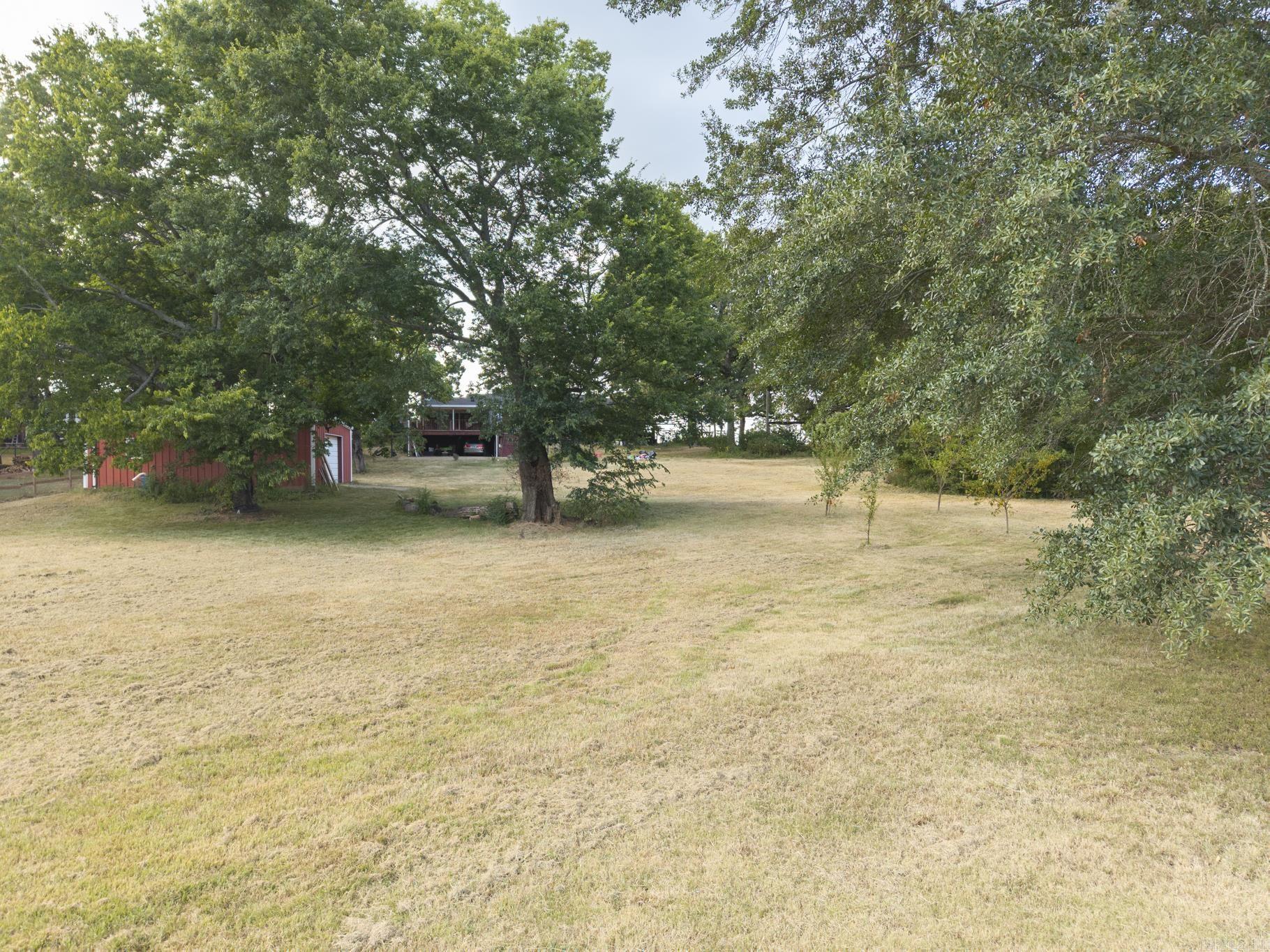 607 W Main  Charleston, AR