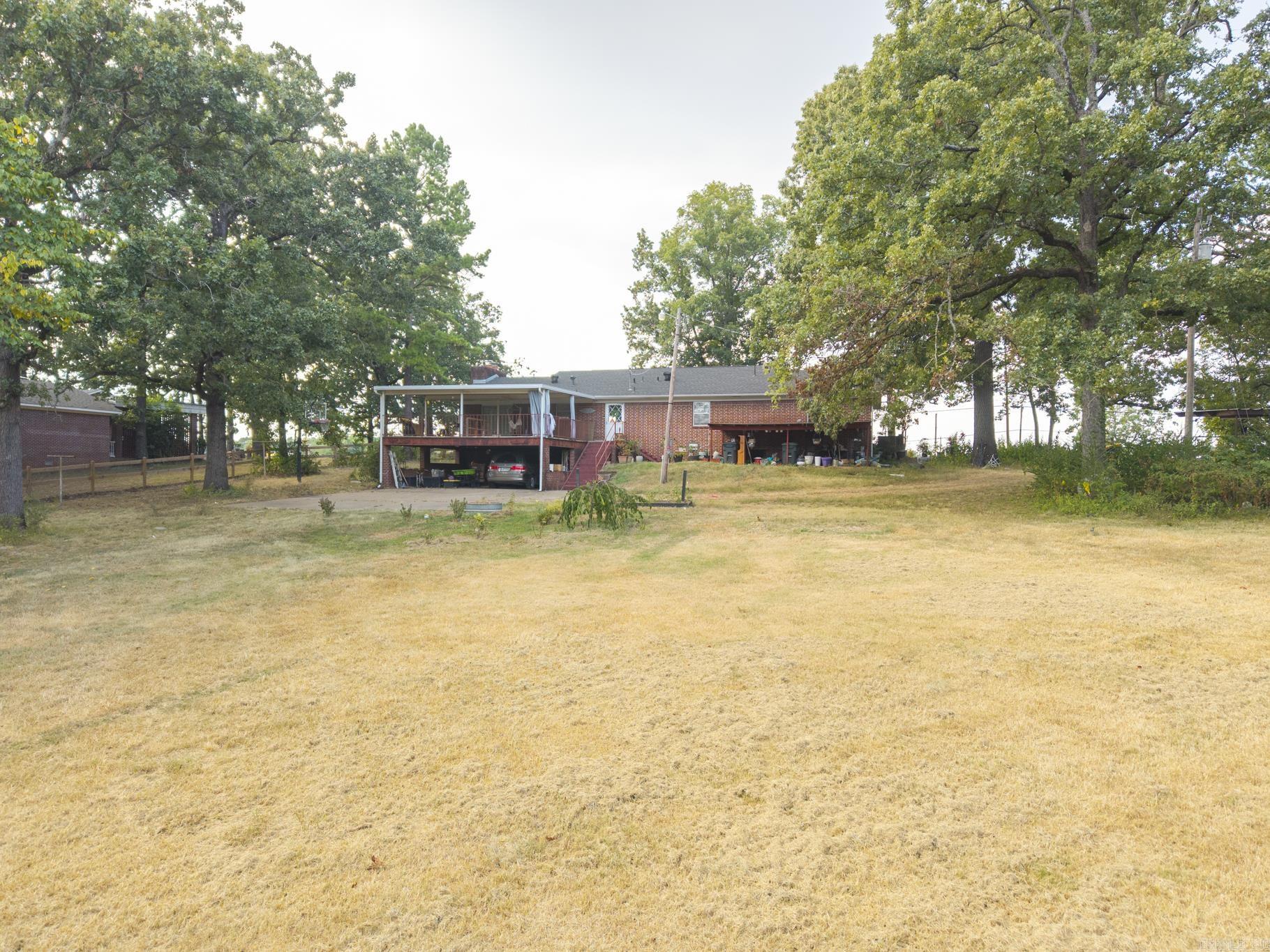 607 W Main  Charleston, AR