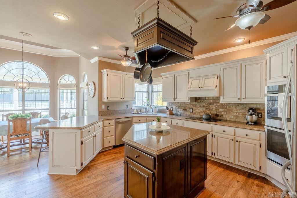 101 Deerwood Drive Searcy, AR 72143