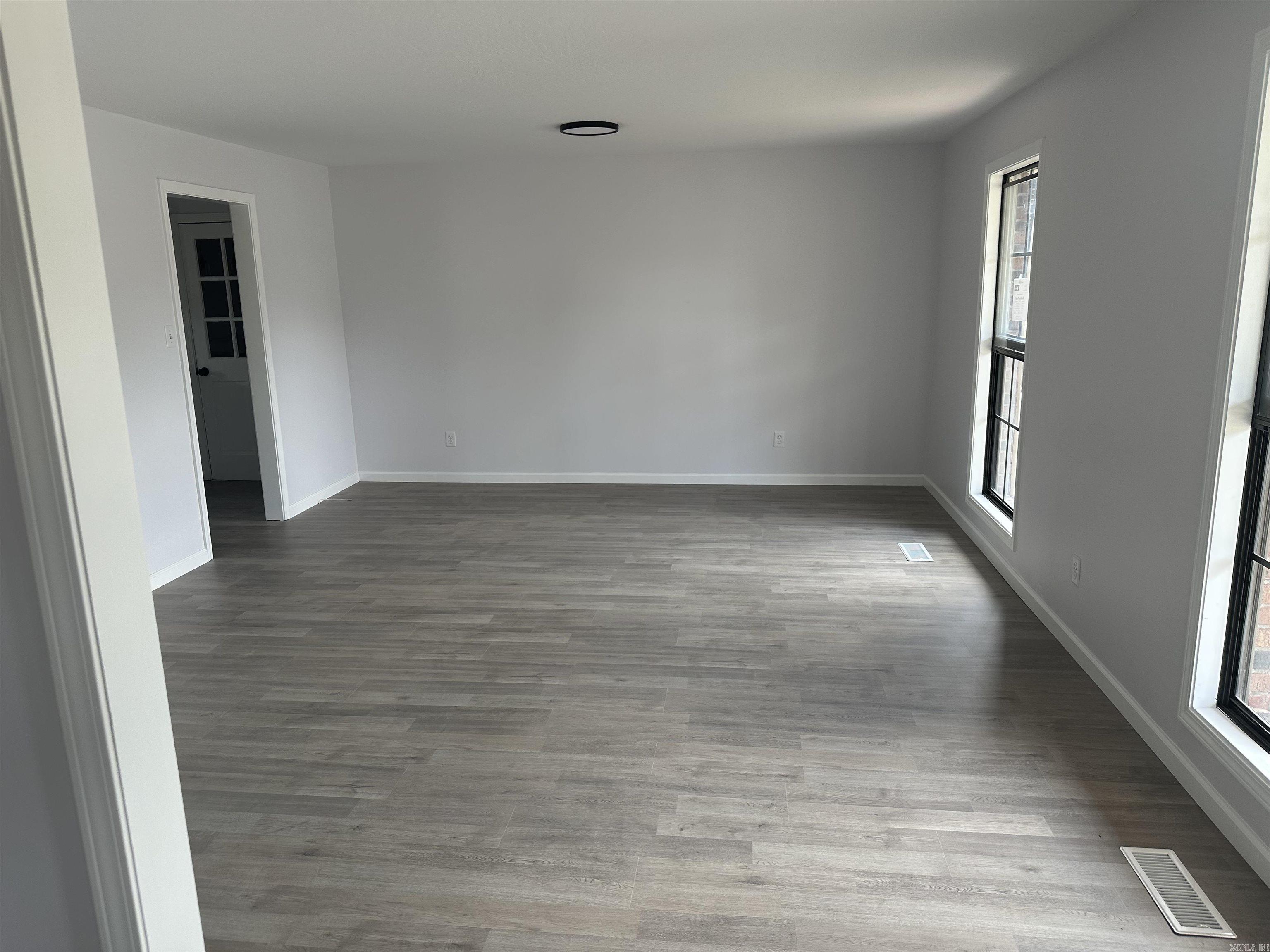 203 Bellwood Paragould, AR 72450-999