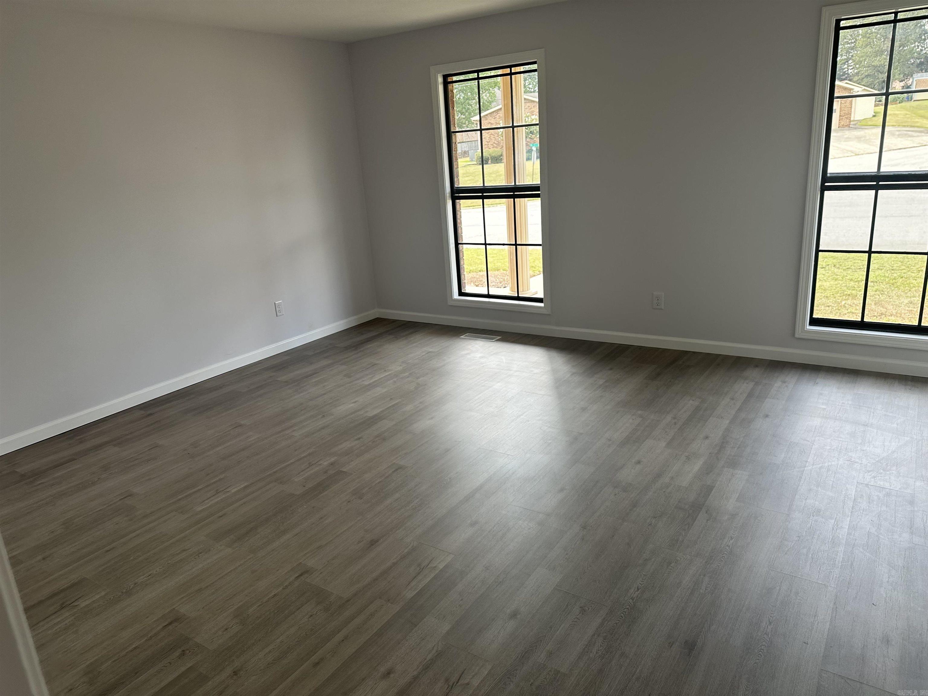 203 Bellwood Paragould, AR 72450-999