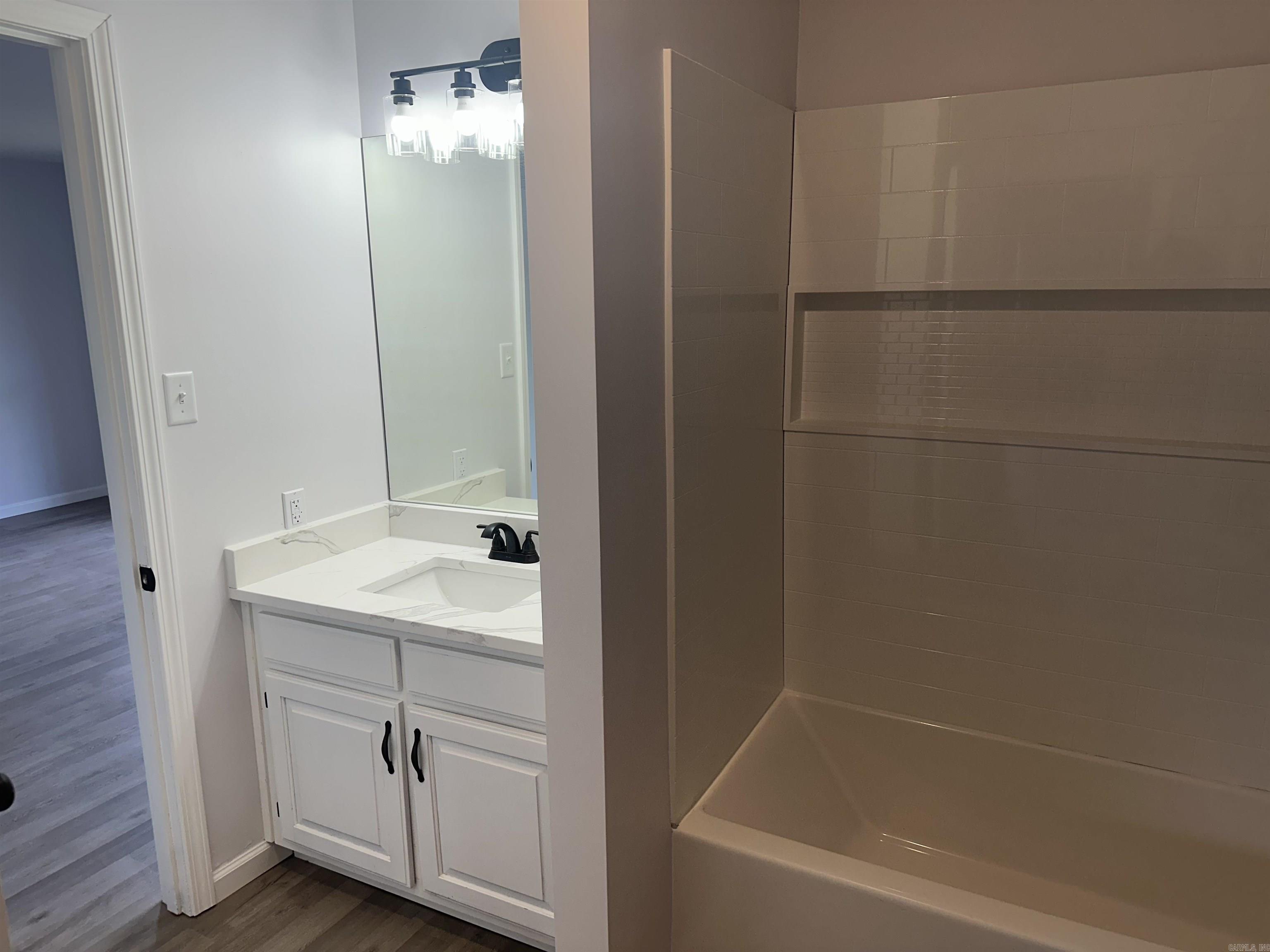 203 Bellwood Paragould, AR 72450-999