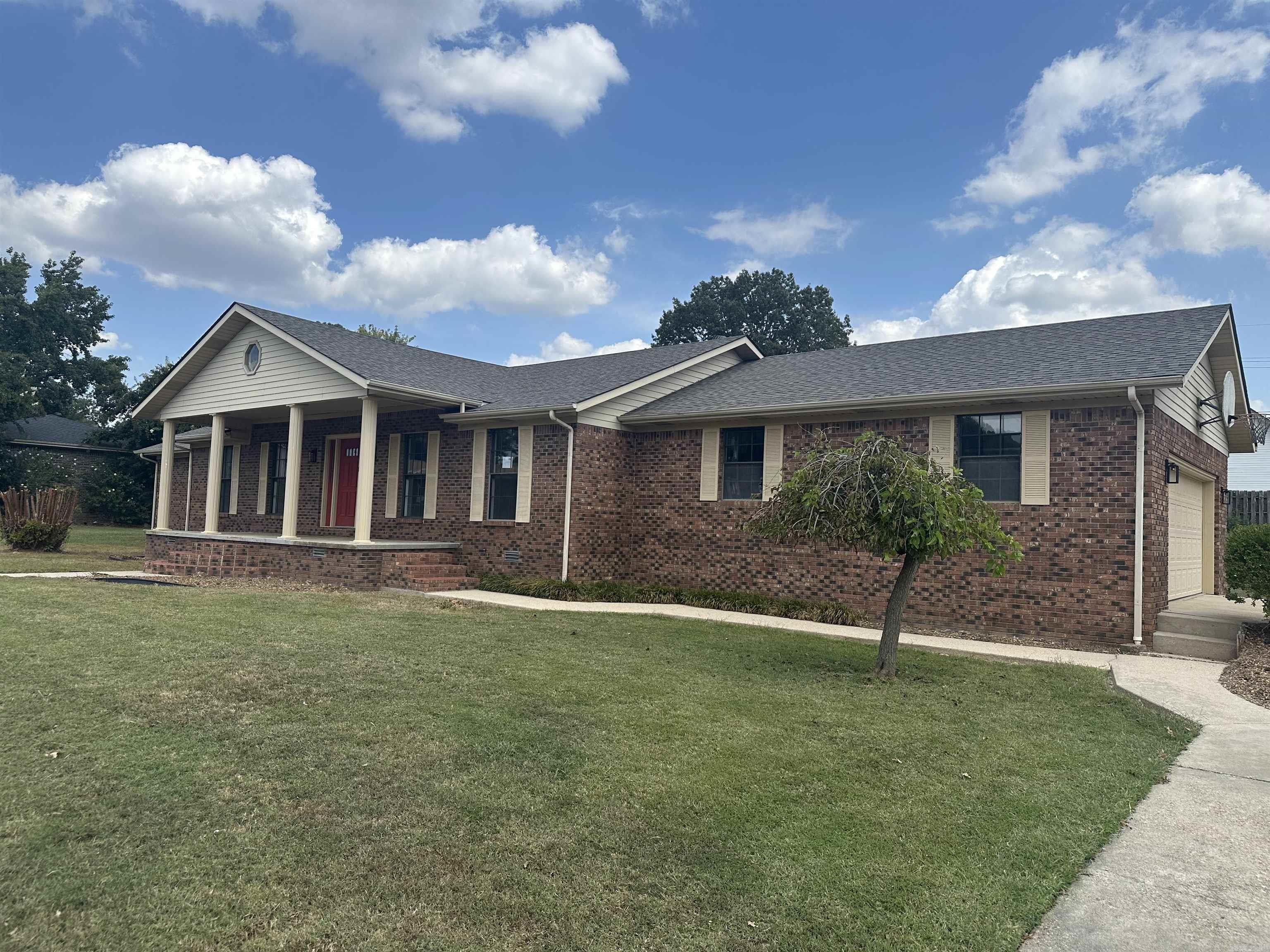 203 Bellwood Paragould, AR 72450-999