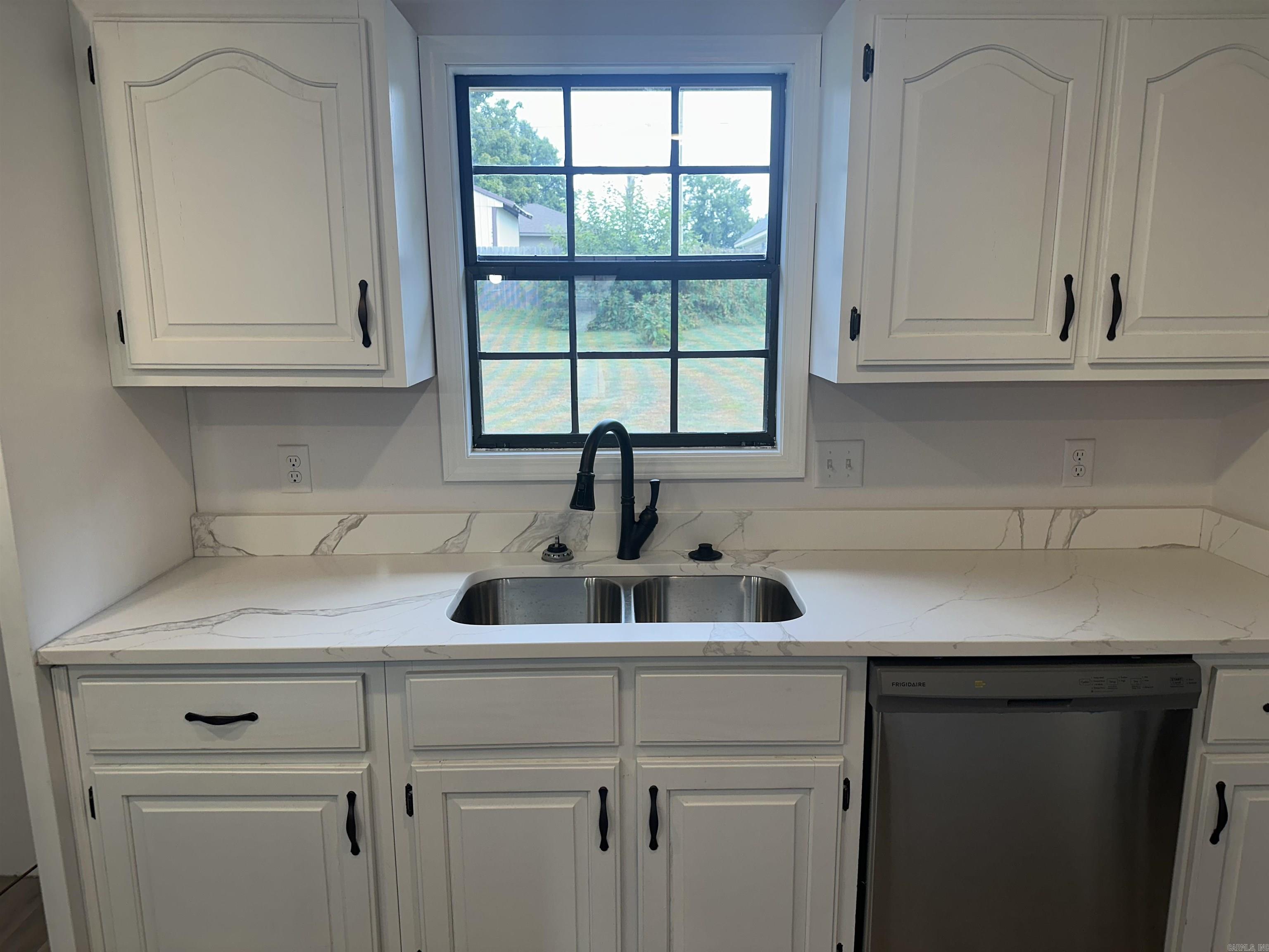 203 Bellwood Paragould, AR 72450-999