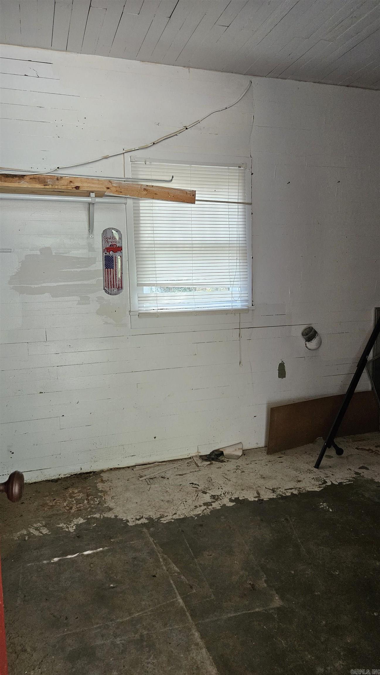 619 W 2Nd St Rector, AR 72461