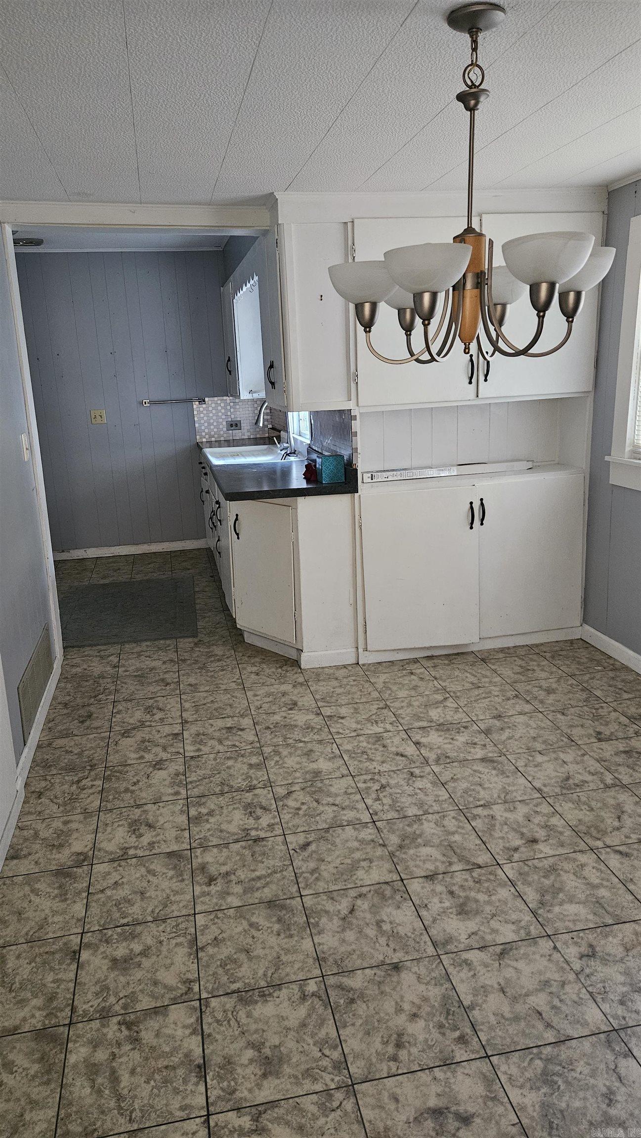 619 W 2Nd St Rector, AR 72461