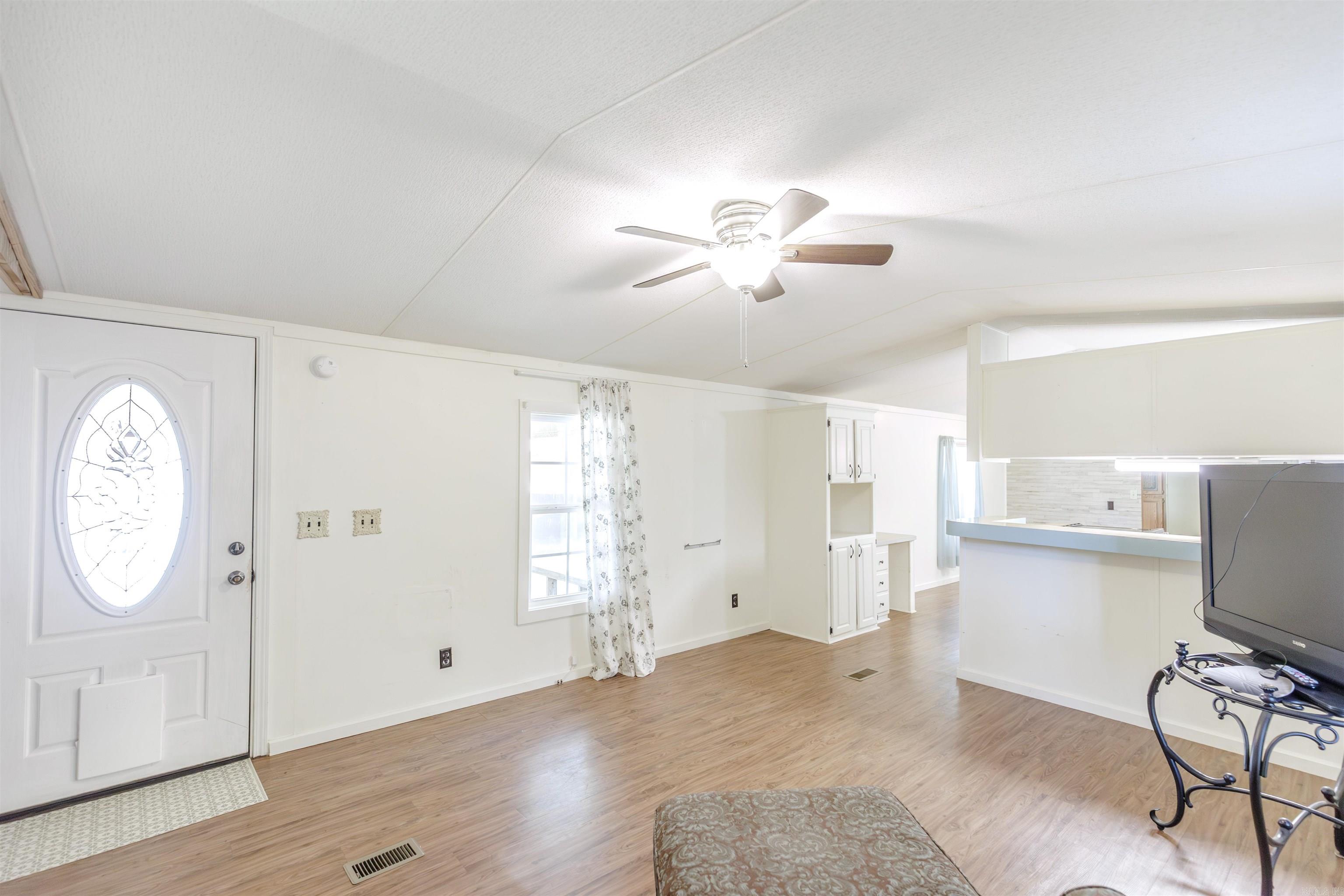 48 Bass  Perryville, AR