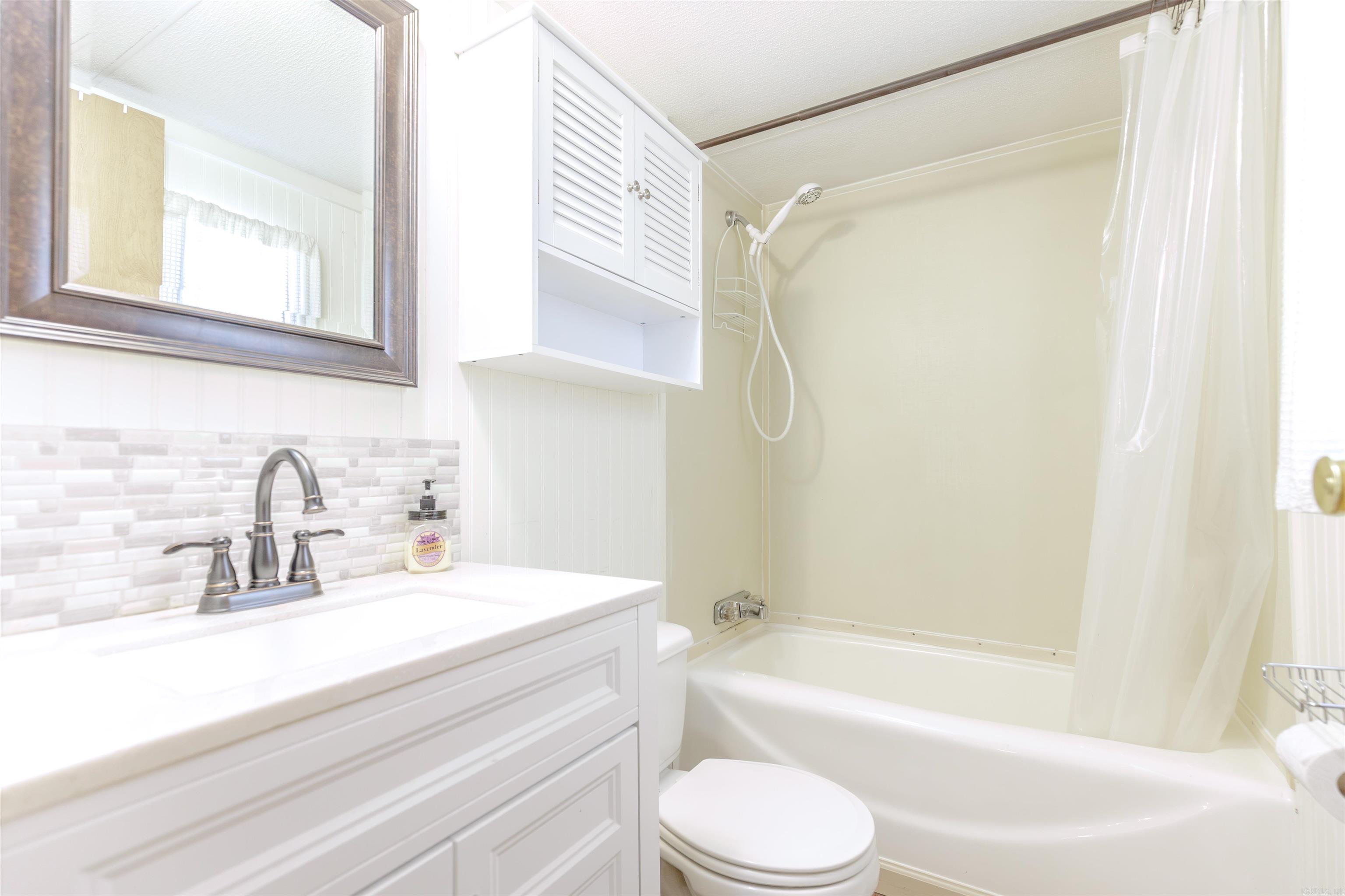 48 Bass  Perryville, AR