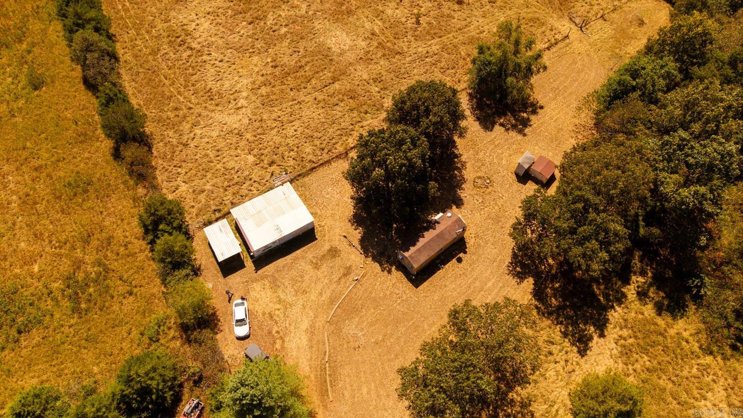 2000 County Road 100  Alton, MO