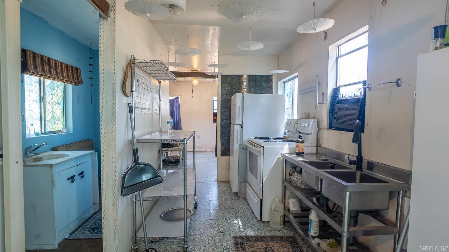 2000 County Road 100  Alton, MO