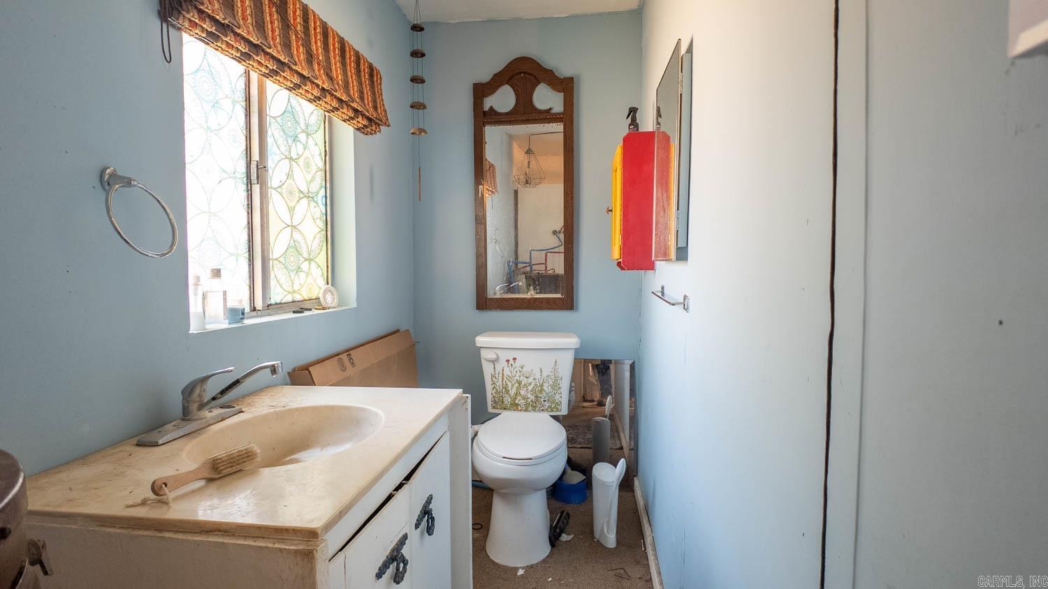 2000 County Road 100  Alton, MO